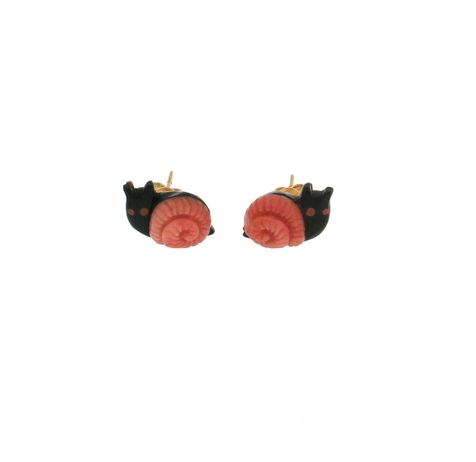 Artisan Handcraft Snail 18 Karat Yellow Gold Coral Ebony Stud Earrings For Sale