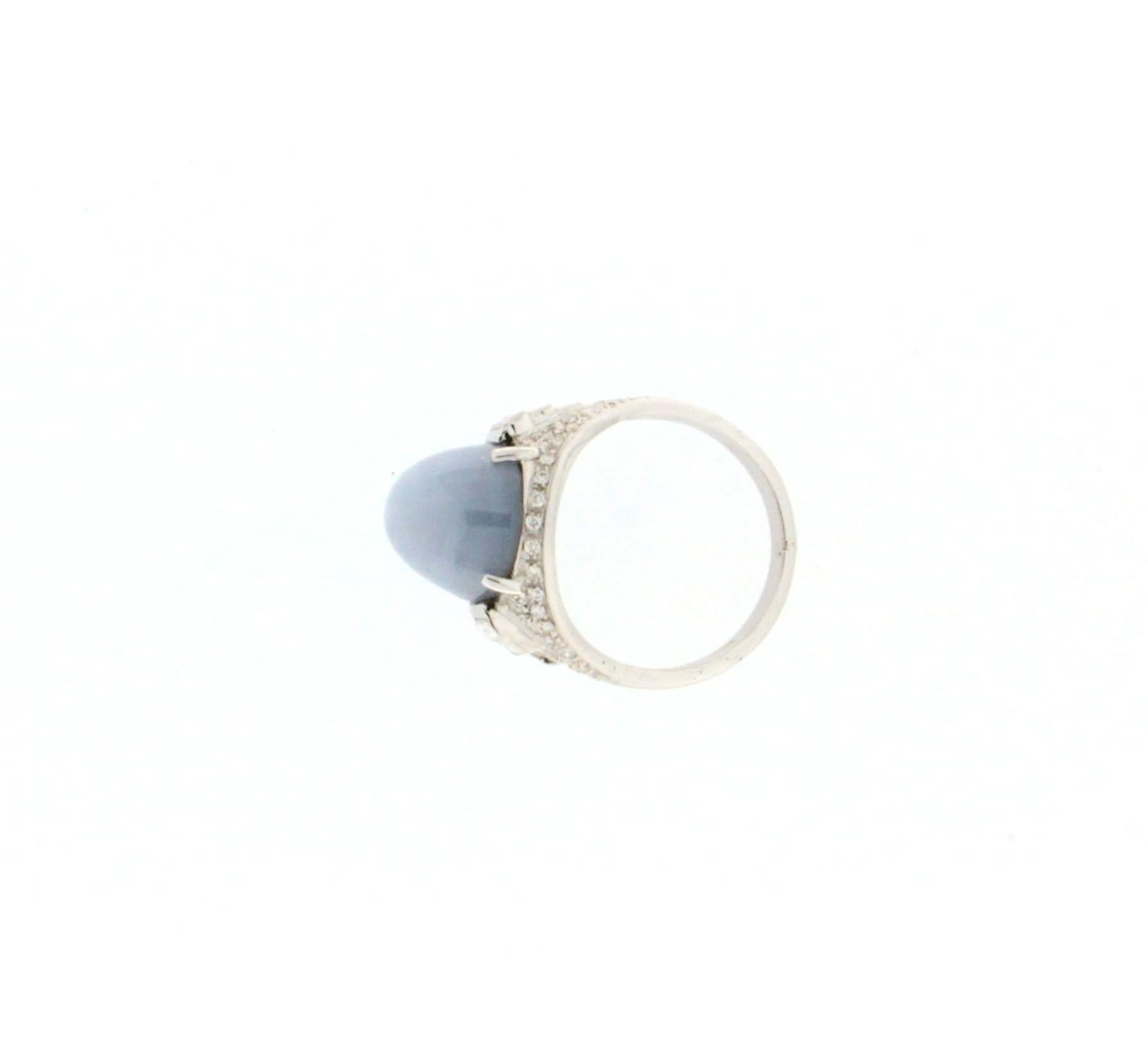 Handcraft Star Sapphire 18 Karat White Gold Diamonds Cocktail Ring In New Condition In Marcianise, IT