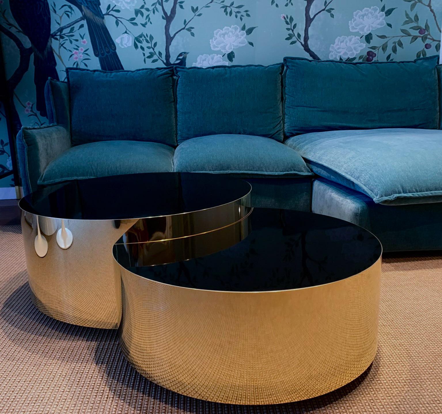 Contemporary Single Coffee Table, Half Moon Shape, Brass/Steel & HighGloss Laminate, Size S For Sale