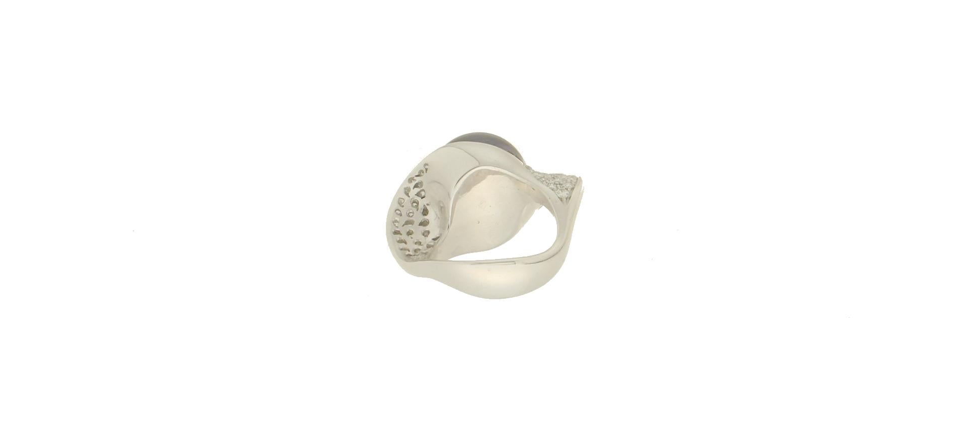 Bague cocktail artisanale en or blanc 18 carats avec perles de Tahiti et diamants Neuf - En vente à Marcianise, IT