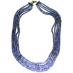 Collier ras du cou artisanal en or blanc 18 carats avec tanzanite