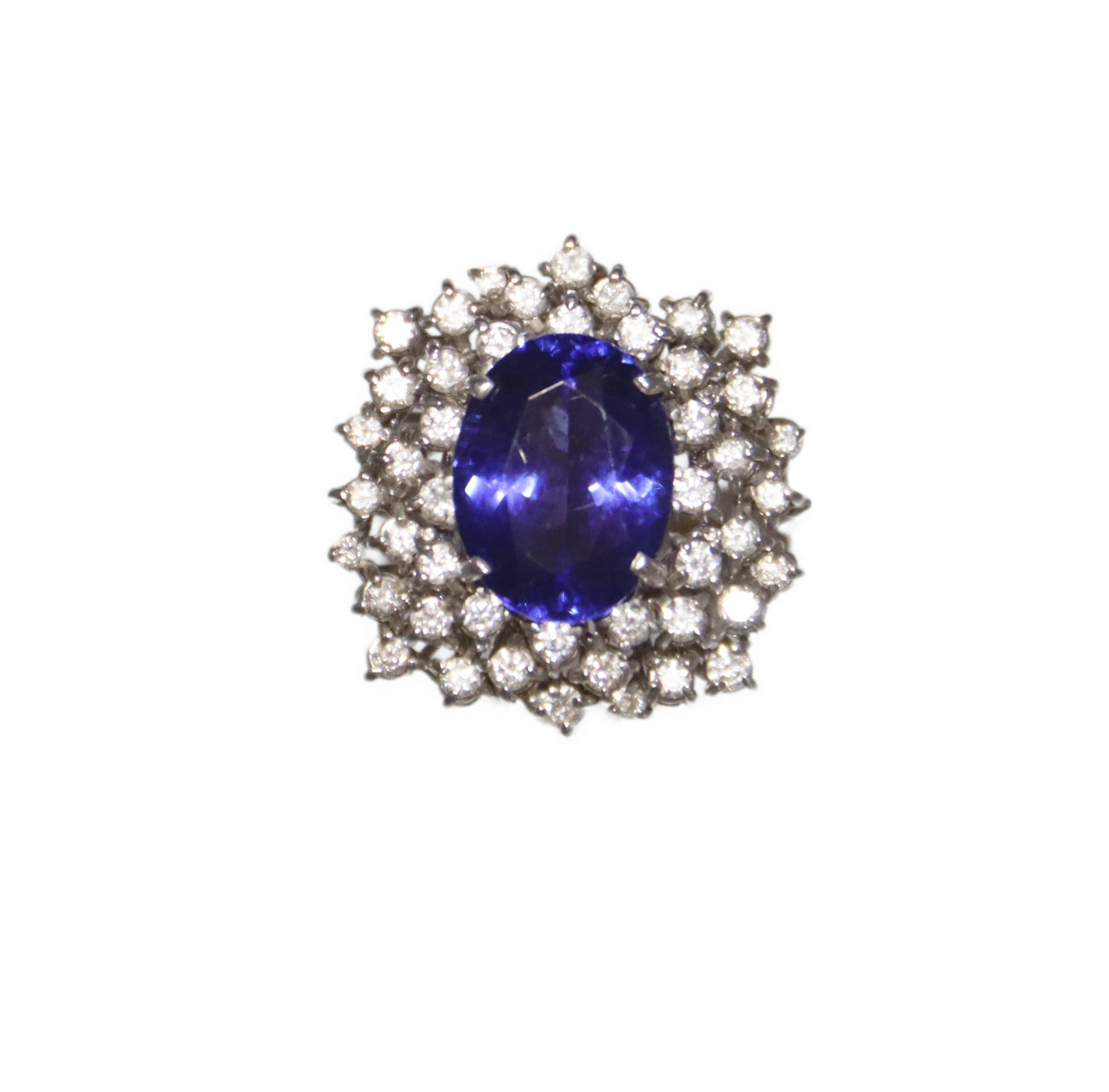 Handcraft Tanzanite 18 Karat White Gold Diamonds Cocktail Ring For Sale 9