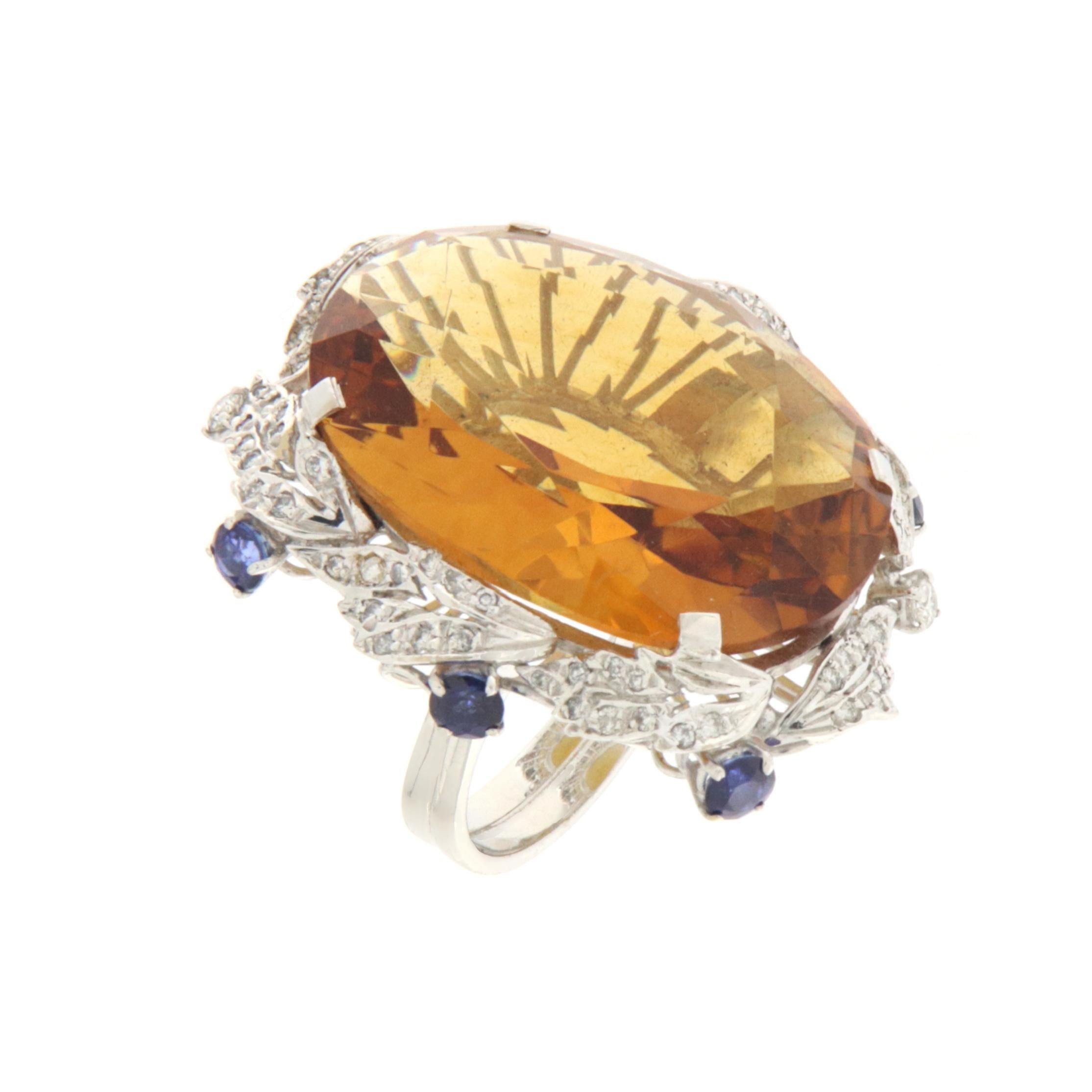 Handcraft Topaz 18 Karat White Gold Sapphire Diamonds Cocktail Ring In New Condition For Sale In Marcianise, IT