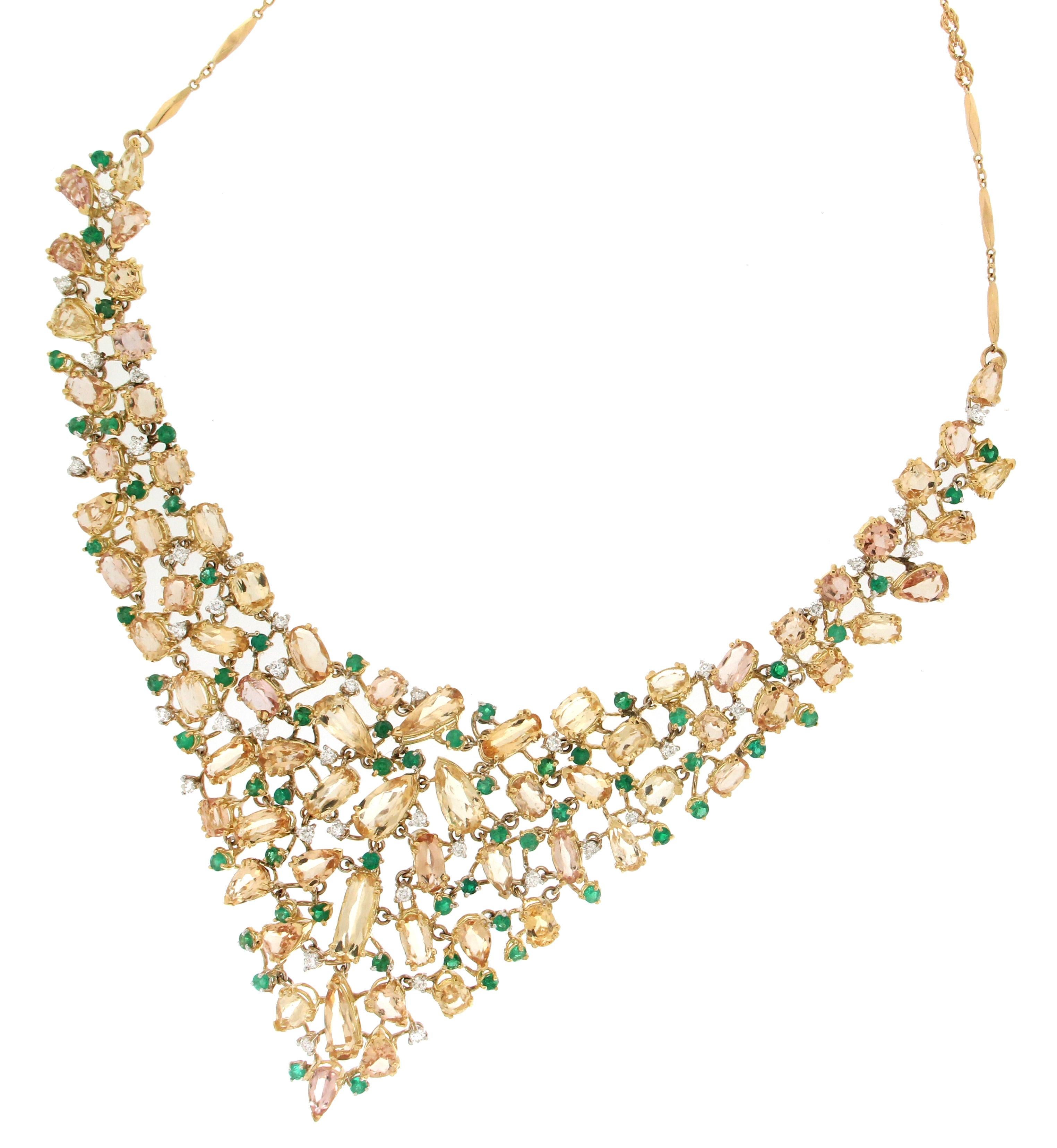 Women's or Men's Handcraft Topaz 18 Karat Yellow Gold Diamonds Emeralds Choker Necklace For Sale