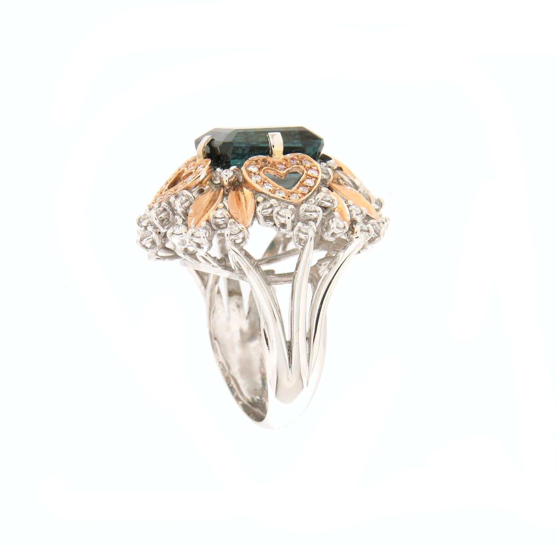 Handcraft Tourmaline 18 Karat White and Yellow Diamonds Cocktail Ring In New Condition For Sale In Marcianise, IT