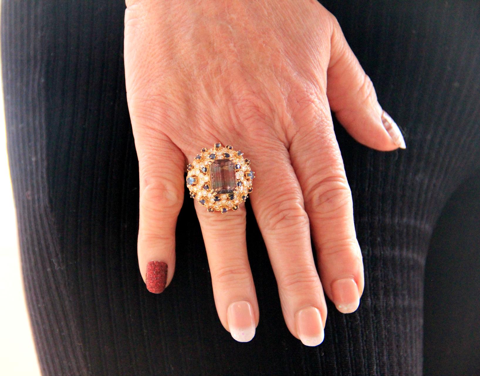 Handcraft Tourmaline 18 Karat Yellow Gold Diamonds Sapphires Cocktail Ring For Sale 2