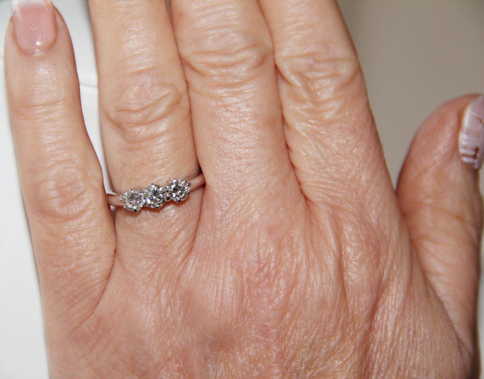Handcraft Trilogy Diamond 18 Karat White Gold Engagement Ring For Sale 7