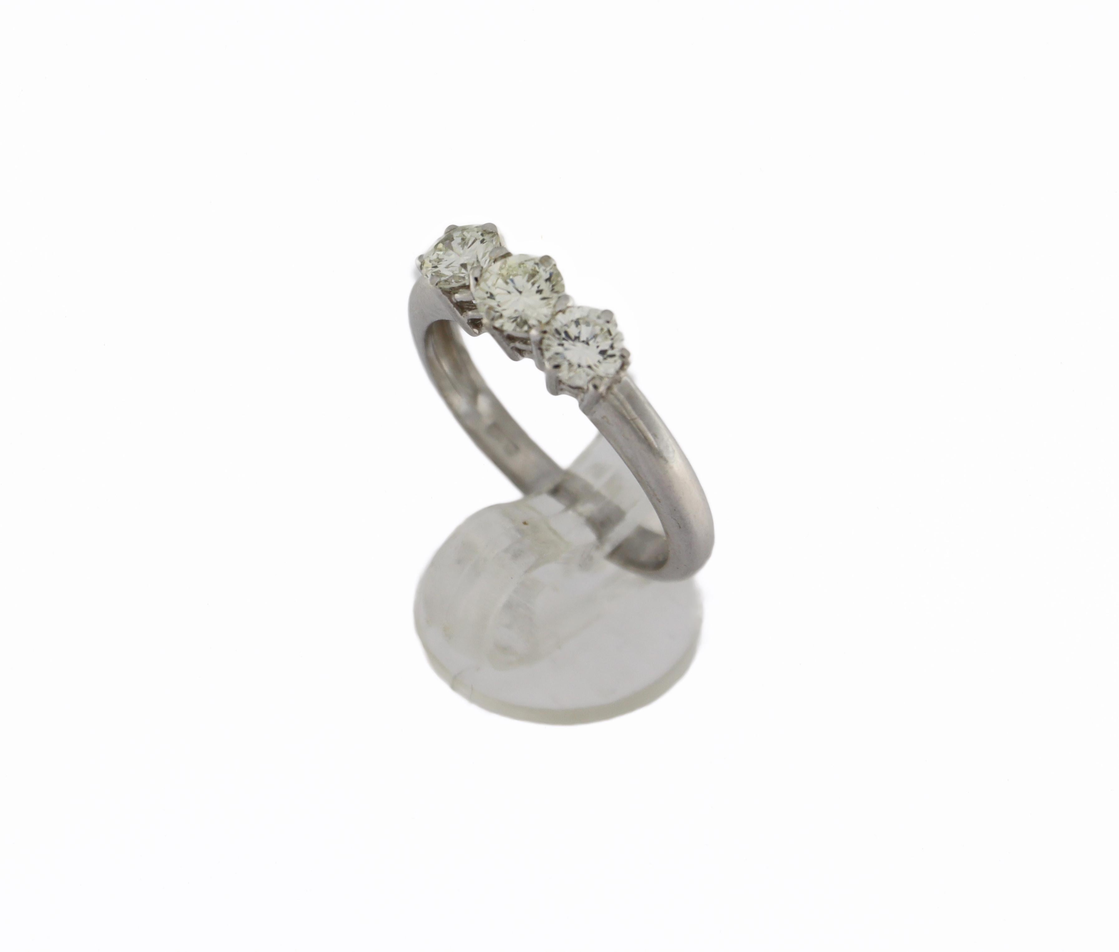 Handcraft Trilogy Diamond 18 Karat White Gold Engagement Ring For Sale 7