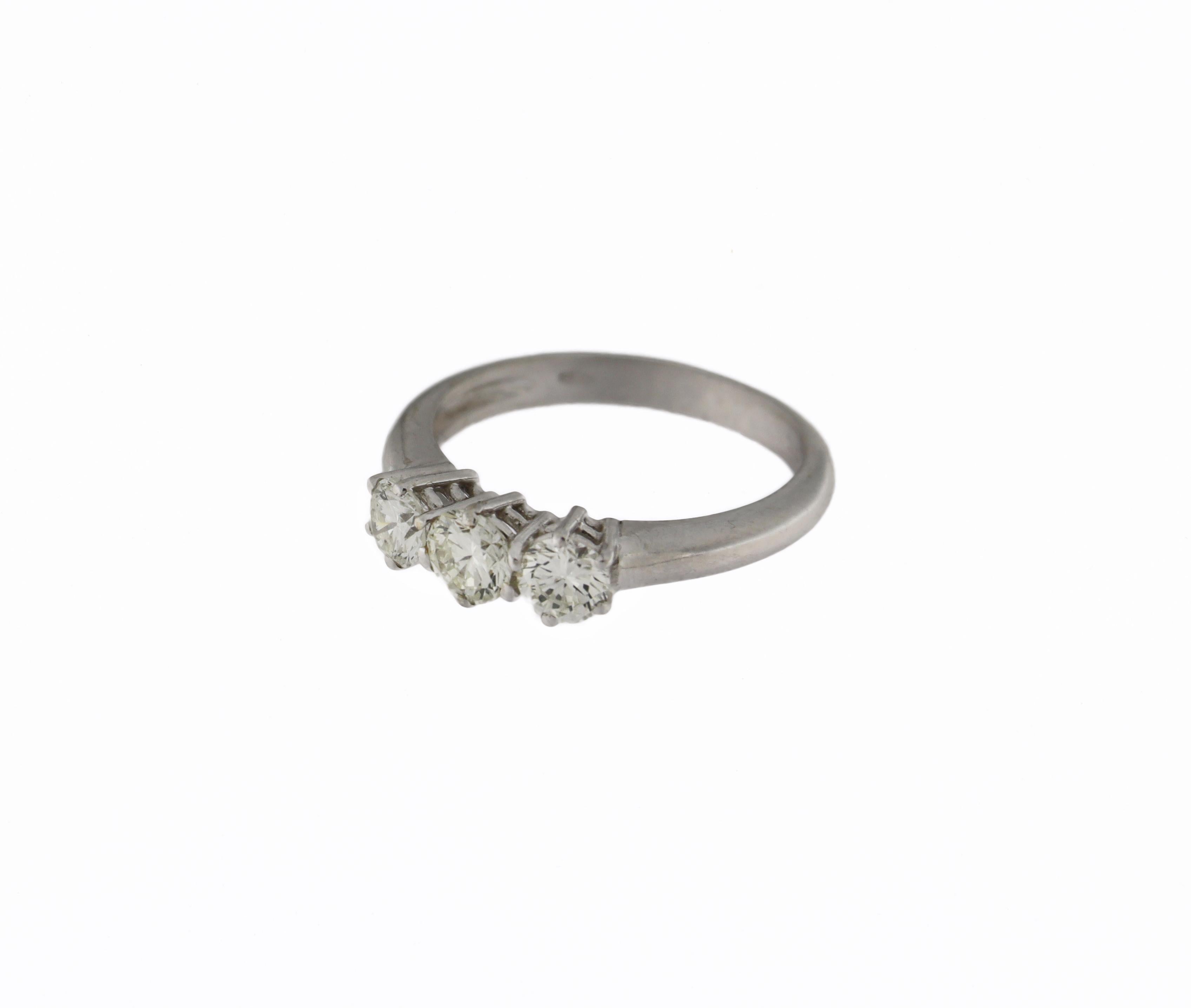 Handcraft Trilogy Diamond 18 Karat White Gold Engagement Ring For Sale 1