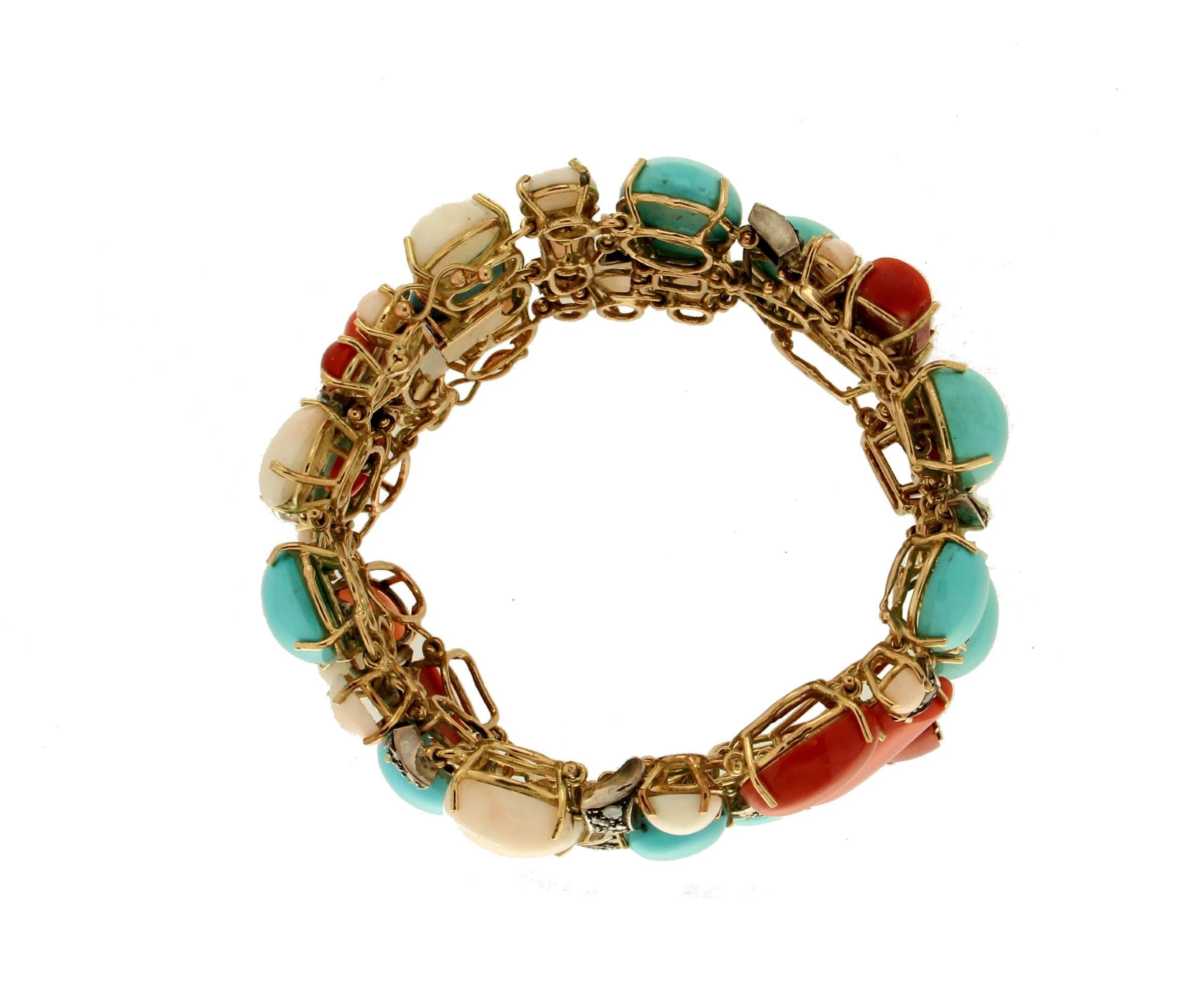Handcraft Turquoise 14 Karat Yellow Gold Coral Diamonds Cuff Bracelet In New Condition For Sale In Marcianise, IT