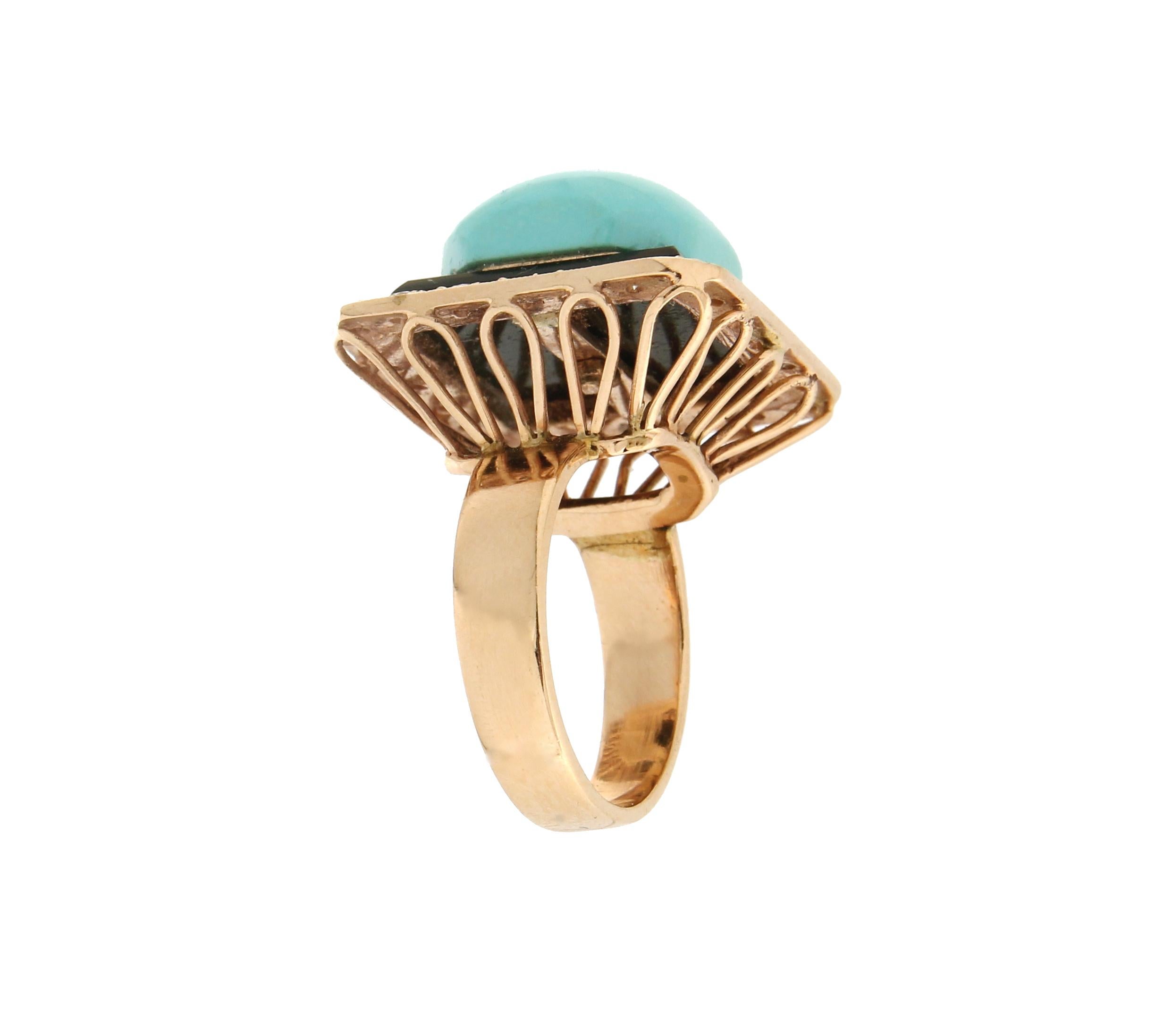 Handcraft Turquoise 14 Karat Yellow Gold Diamonds Onyx Cocktail Ring For Sale 1