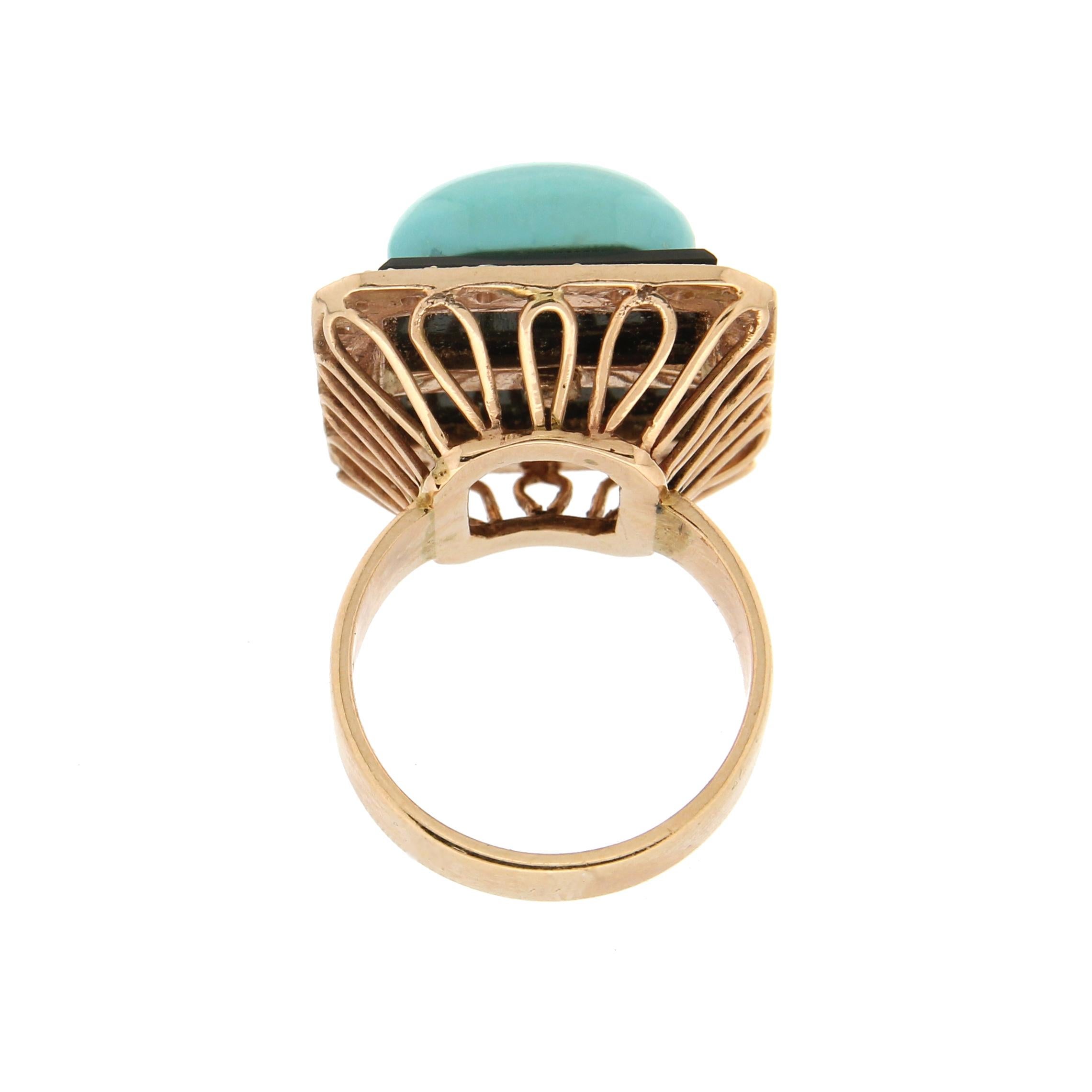Handcraft Turquoise 14 Karat Yellow Gold Diamonds Onyx Cocktail Ring For Sale 2