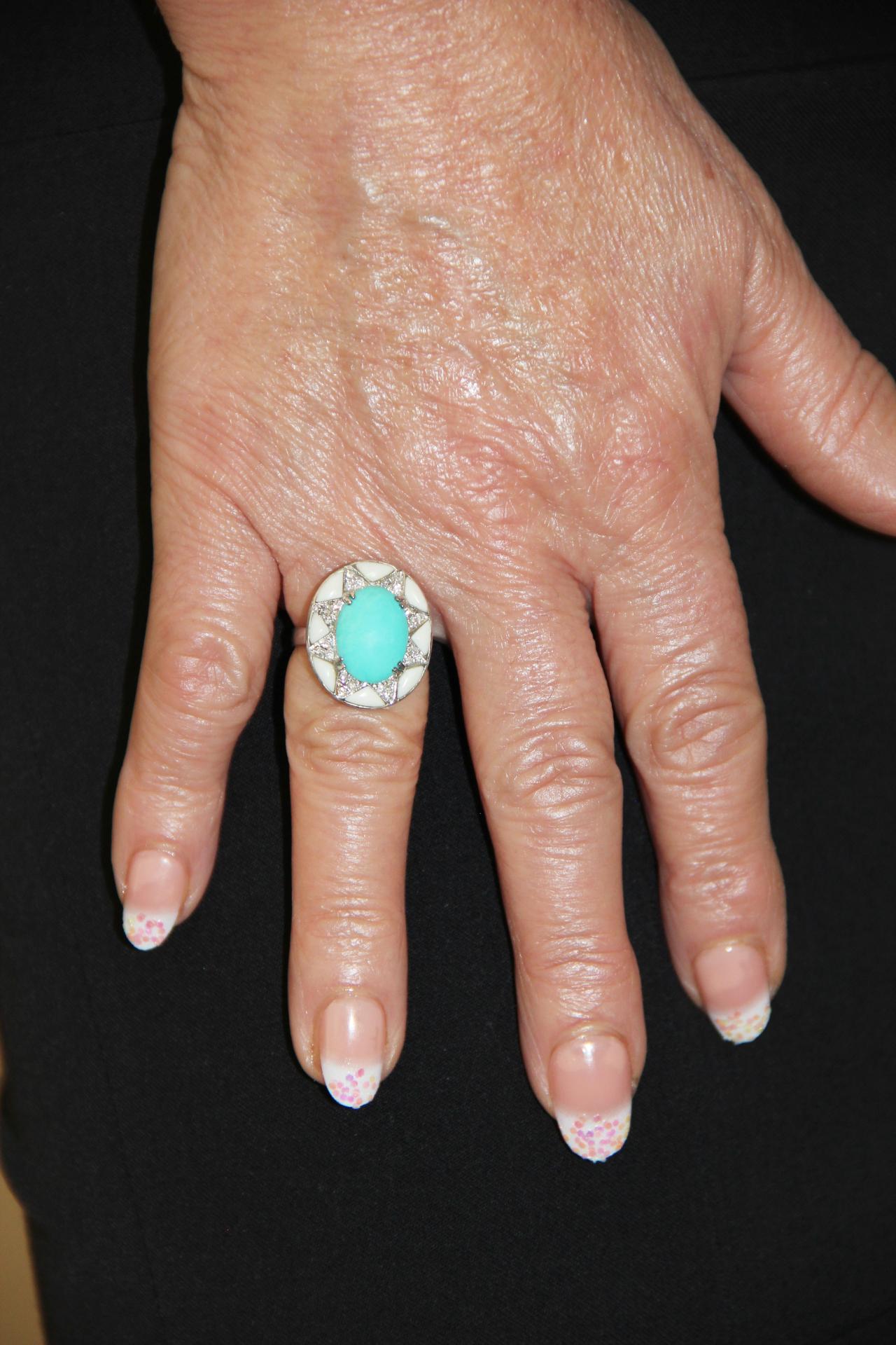 Handcraft Turquoise 18 Karat White Gold Diamonds Agate Cocktail Ring For Sale 1