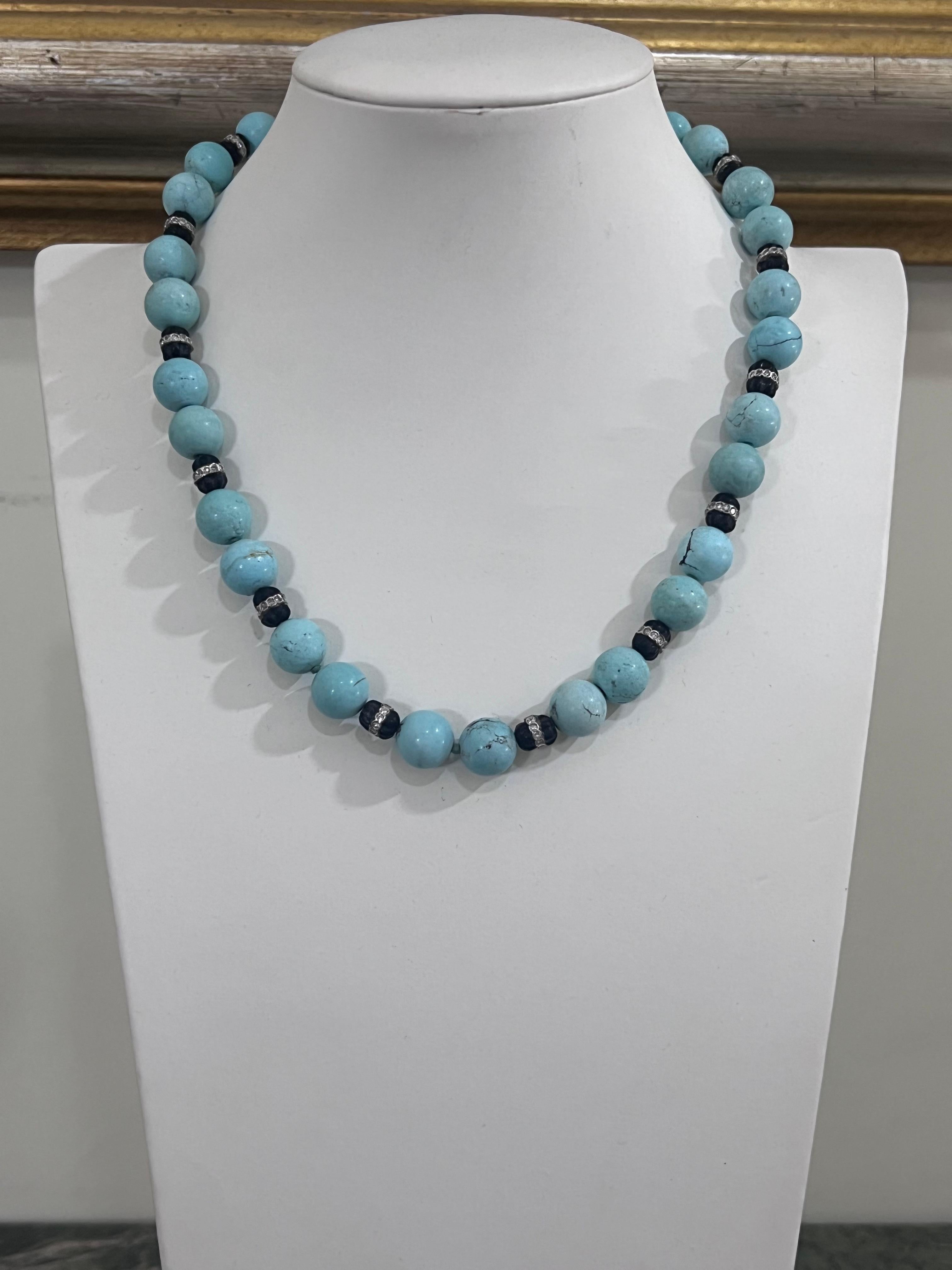 Handcraft Turquoise 18 Karat White Gold Diamonds Beaded Necklace For Sale 3