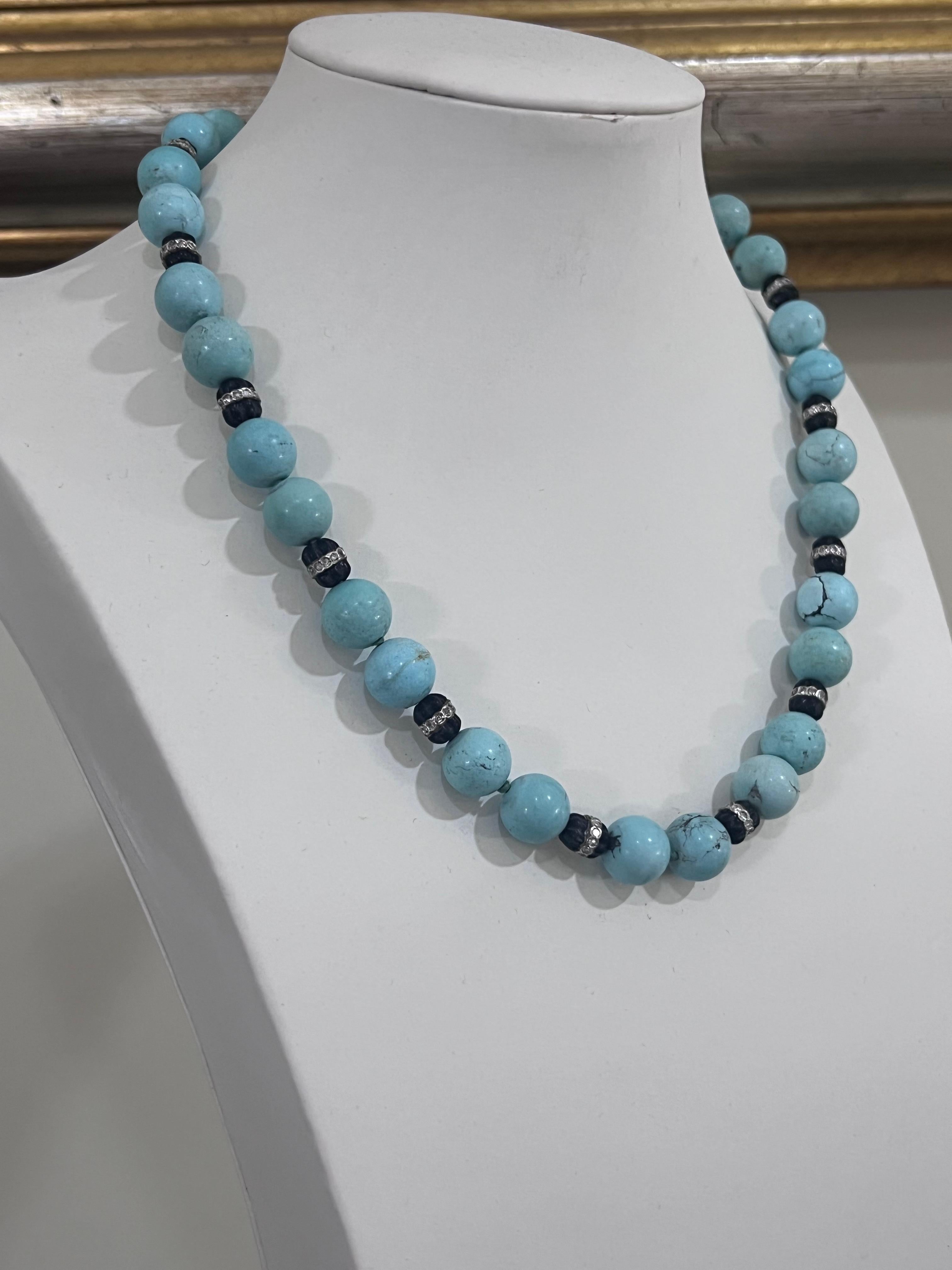 Handcraft Turquoise 18 Karat White Gold Diamonds Beaded Necklace For Sale 4