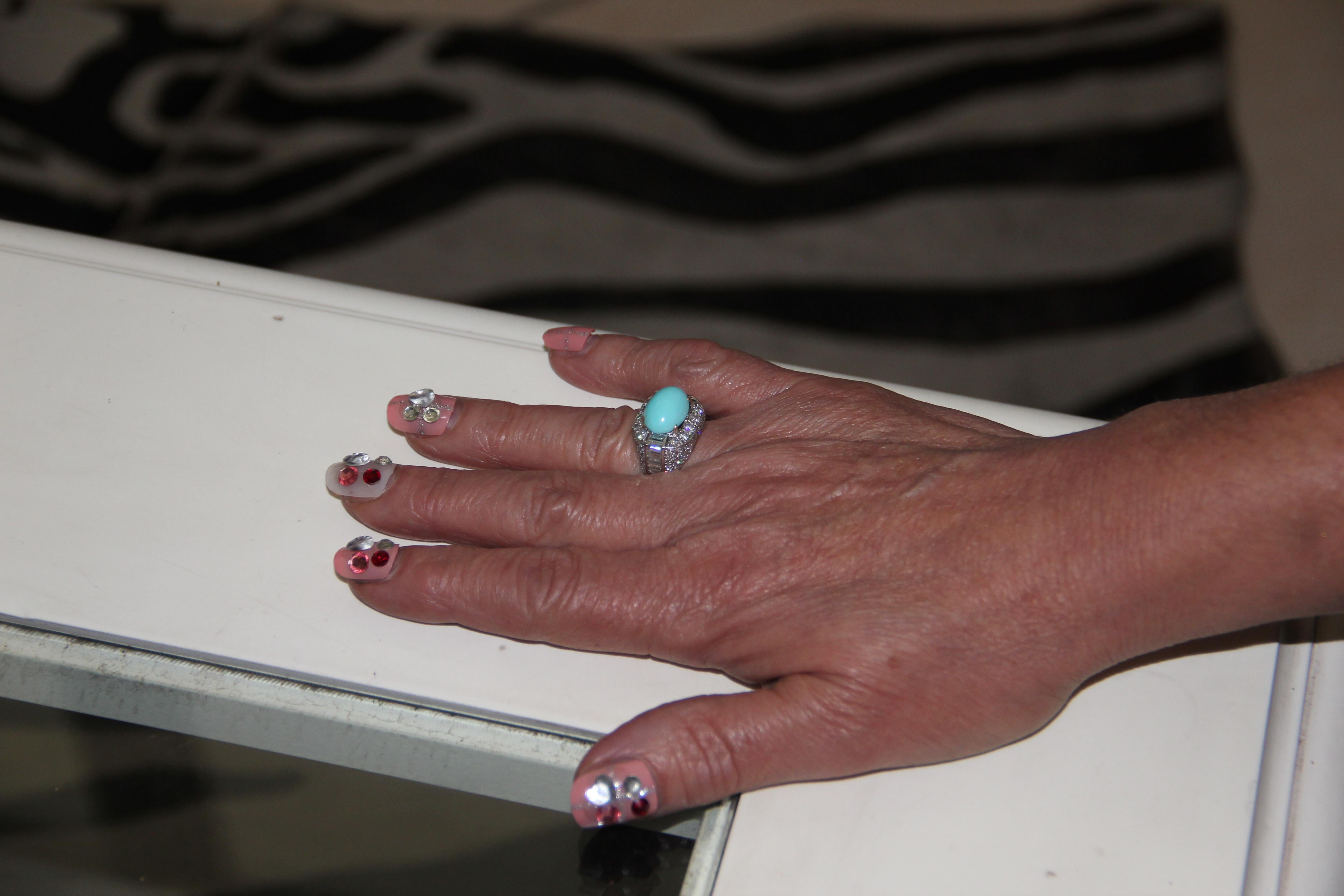 Handcraft Turquoise 18 Karat White Gold Diamonds Cocktail Ring For Sale 9