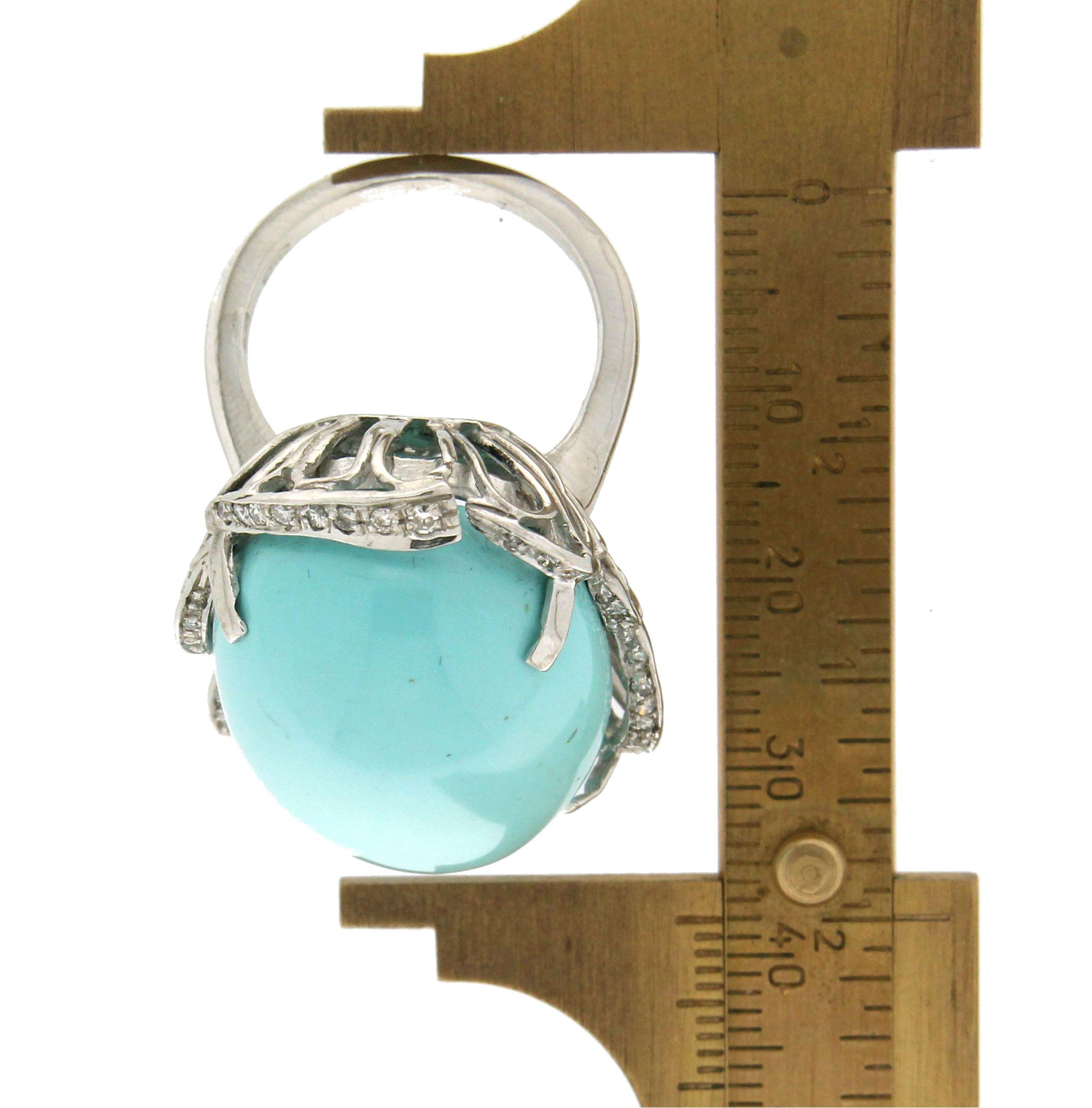 Handcraft Turquoise 18 Karat White Gold Diamonds Cocktail Ring For Sale 2