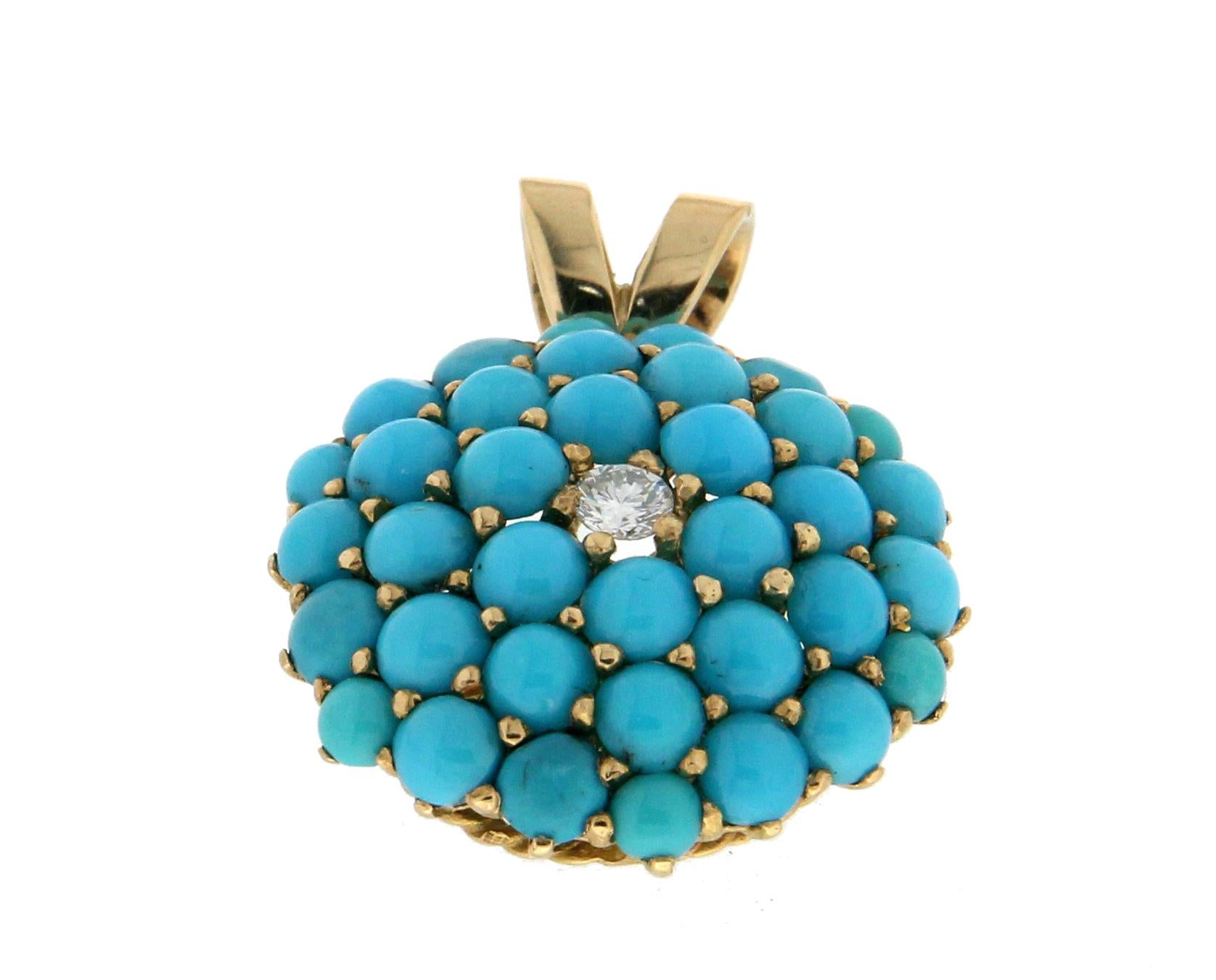 Bead Handcraft Turquoise 18 Karat Yellow Gold Diamonds Pendant Necklace For Sale