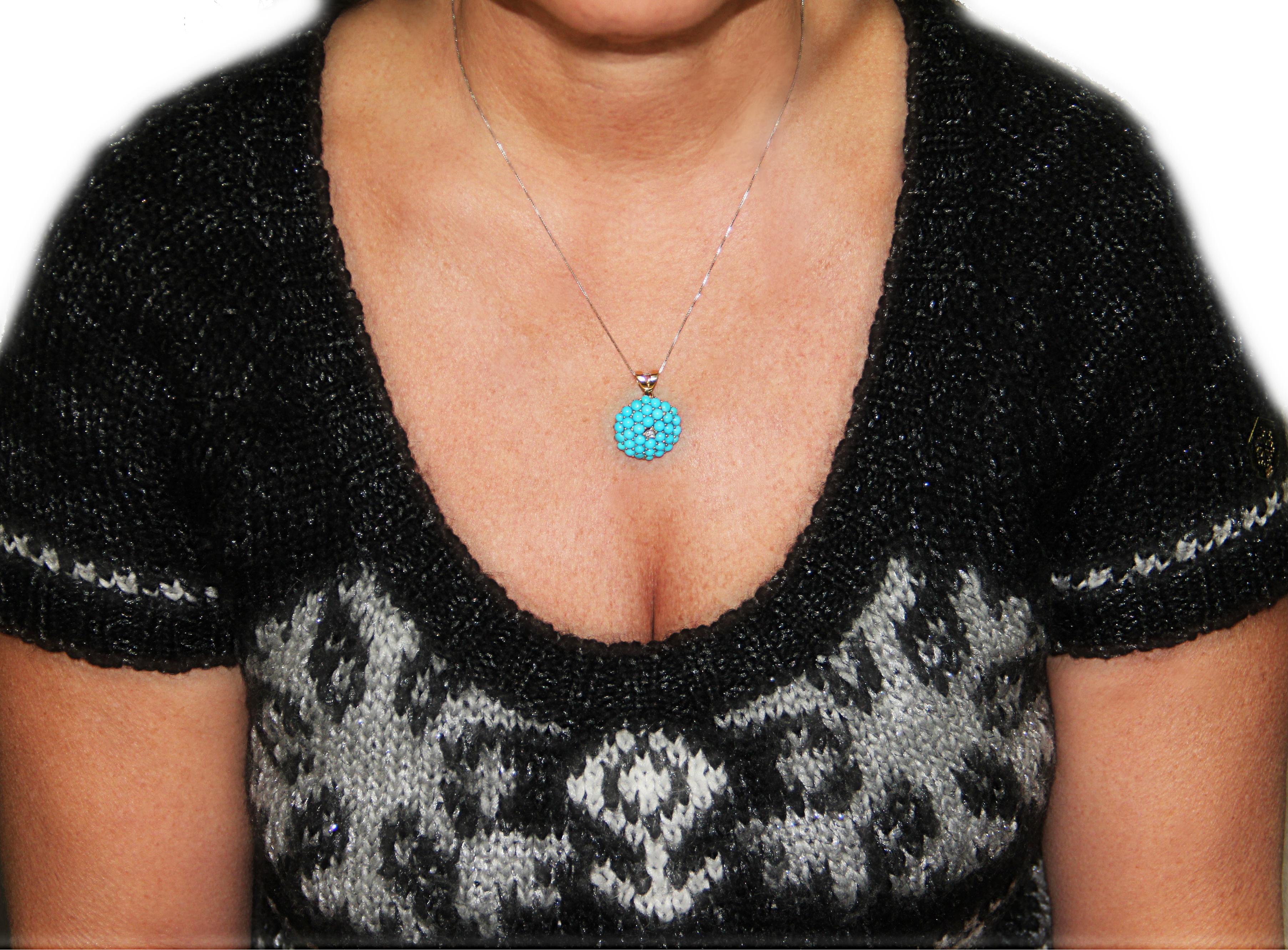 Handcraft Turquoise 18 Karat Yellow Gold Diamonds Pendant Necklace For Sale 1