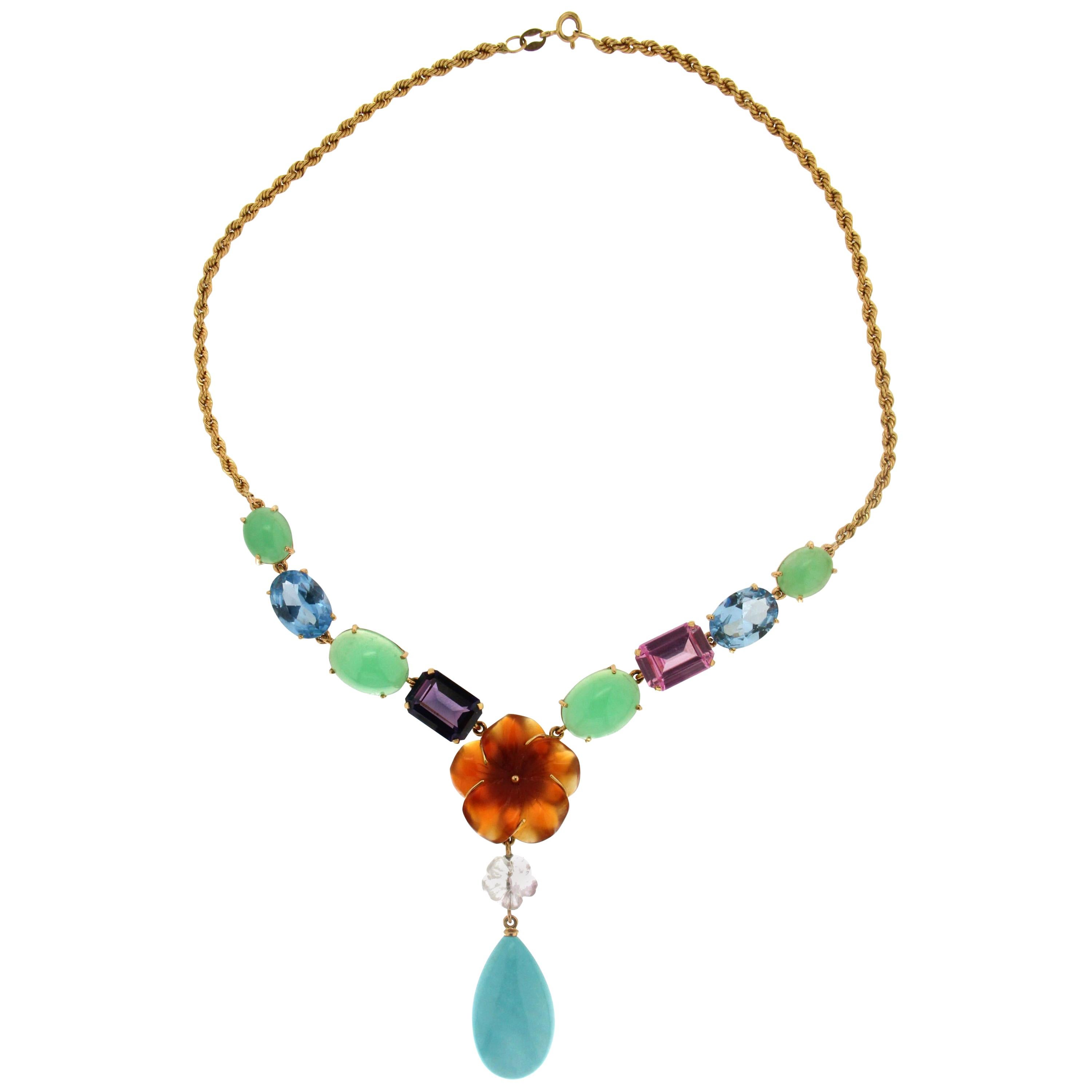 Handcraft Turquoise 18 Karat Yellow Gold Pendant Necklace