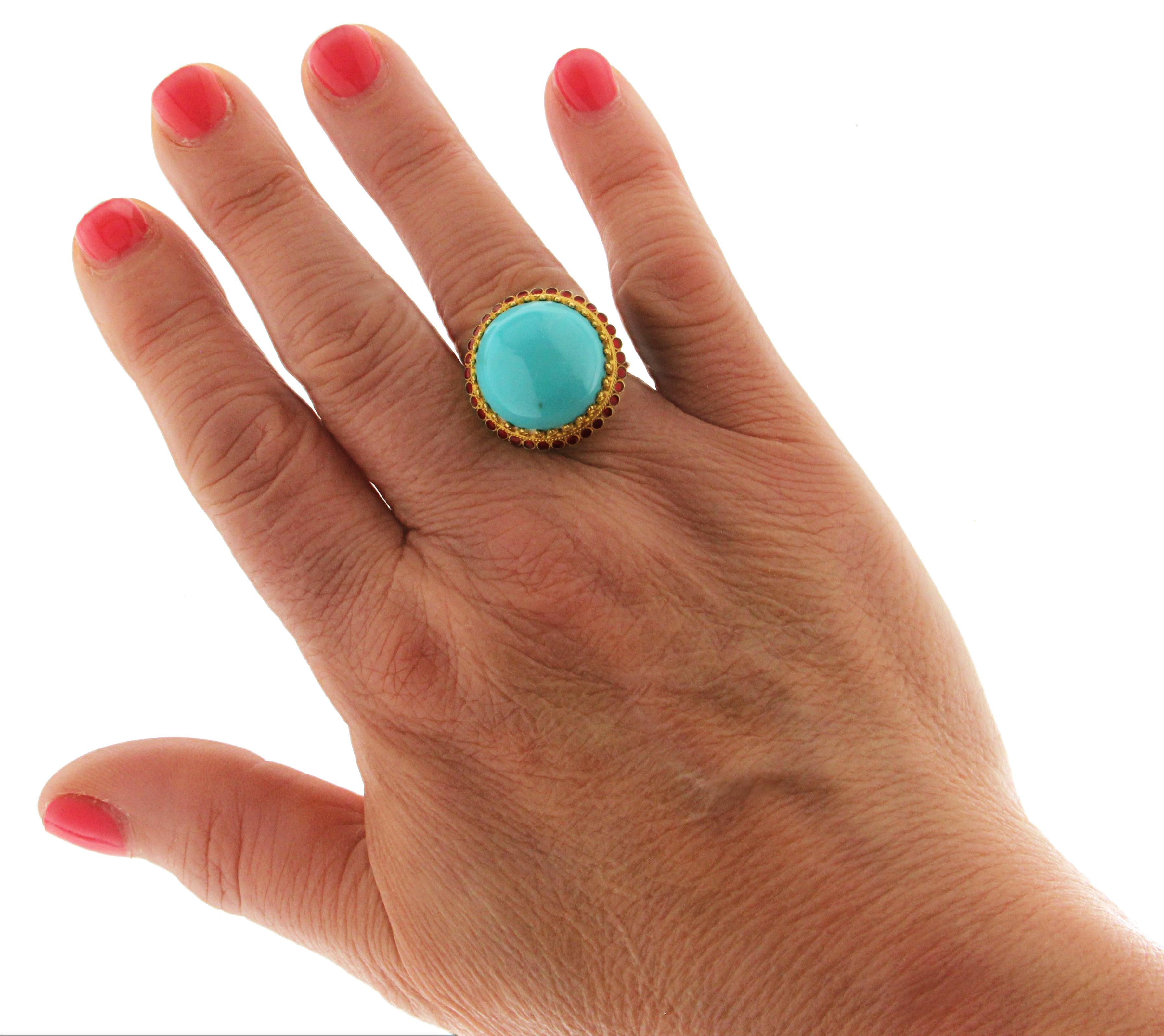 Handcraft Turquoise 18 Karat Yellow Gold Red Enamel Cocktail Ring For Sale 1
