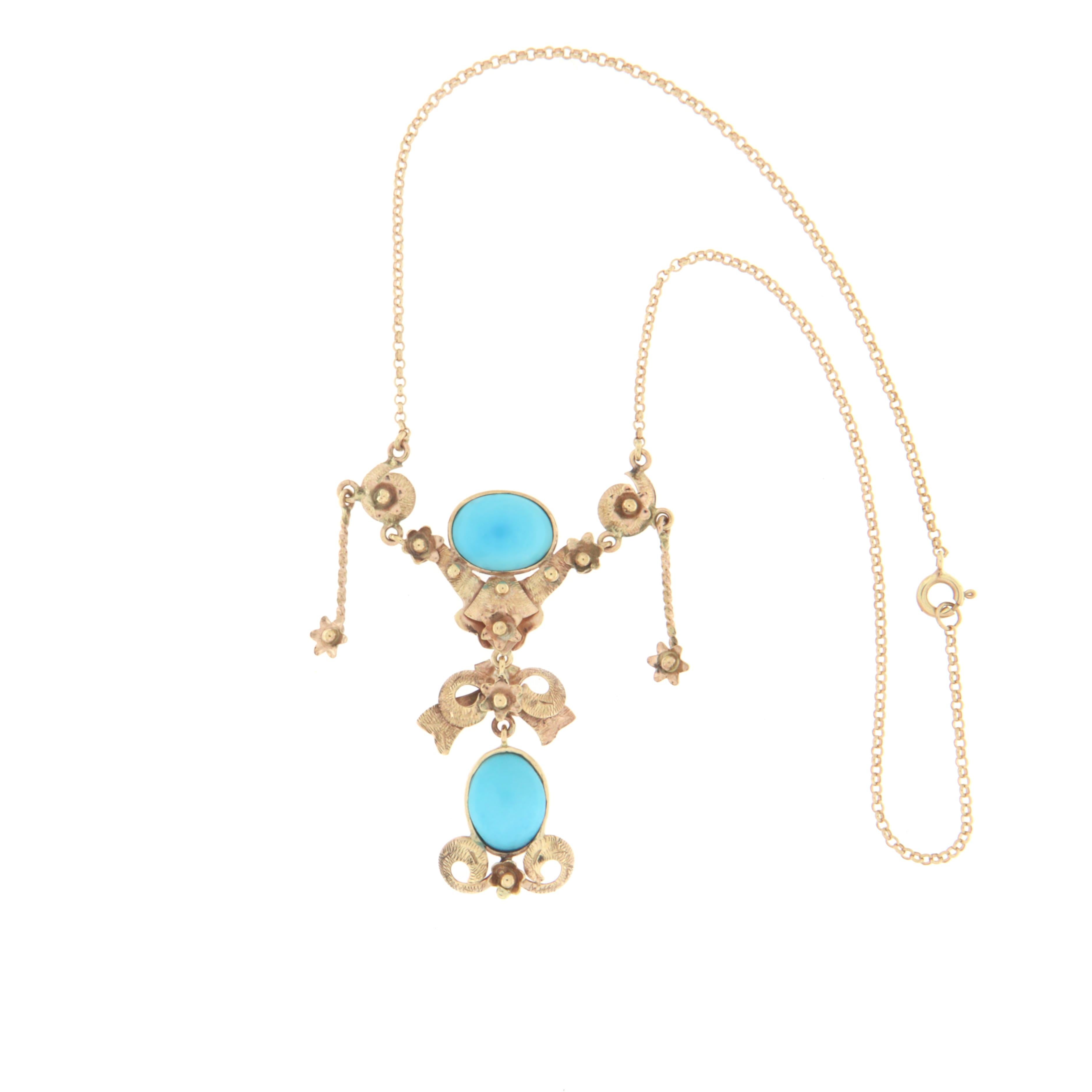 Particular necklace made by expert craftsmen that recalls the flavor of the past era in 9 carat yellow gold and natural turquoise of Arizona origin.

The total weight of the necklace is 12.10 grams

The weight of the turquoise is equivalent to 1.90