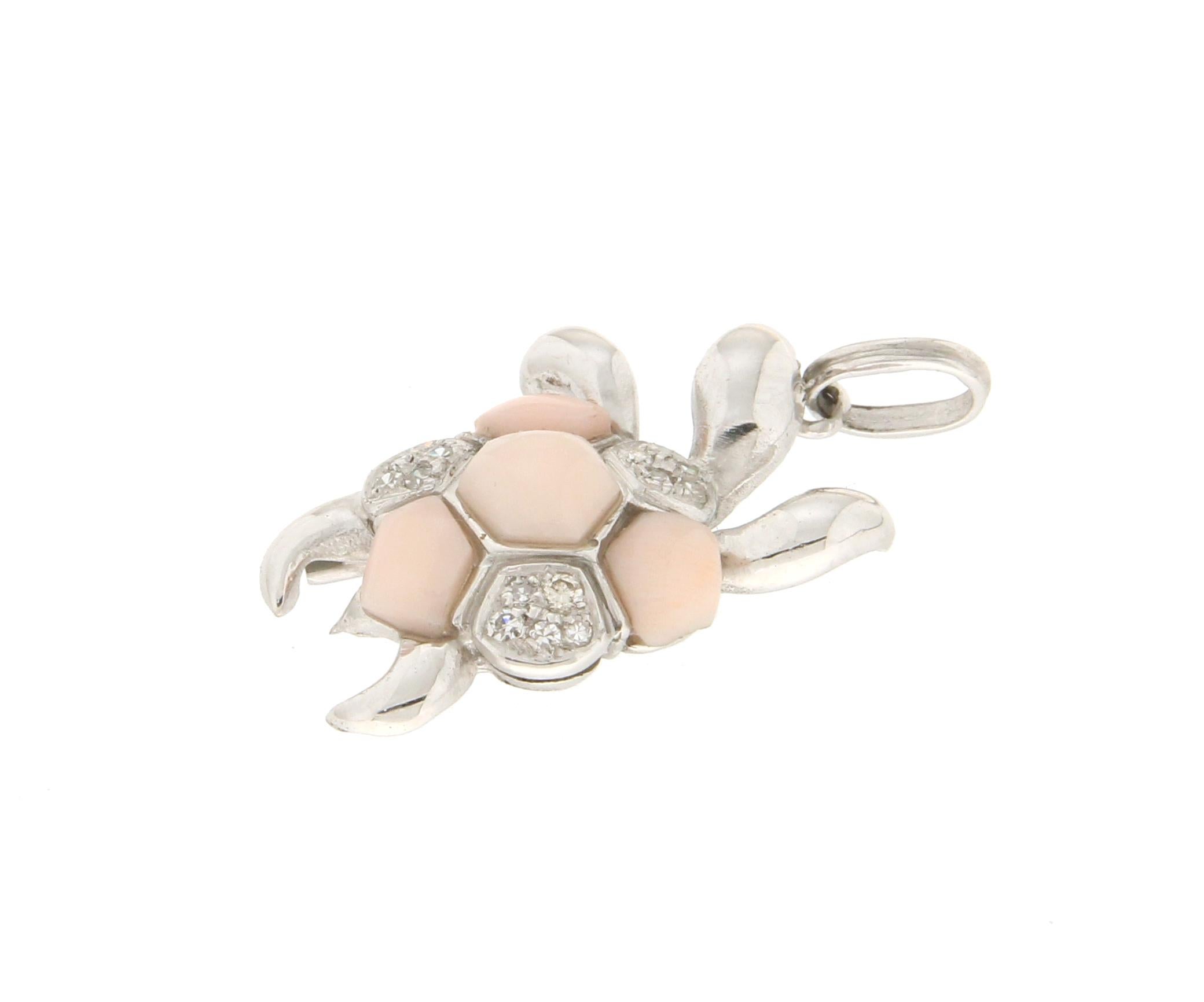 Artisan Handcraft Turtle Coral 18 Karat White Gold Diamonds Pendant Necklace For Sale