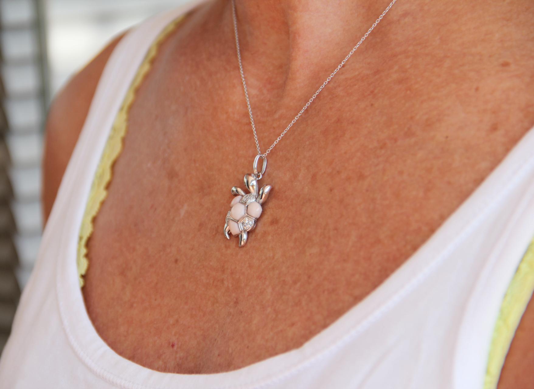 Handcraft Turtle Coral 18 Karat White Gold Diamonds Pendant Necklace For Sale 2