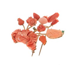 Handcraft Vase 14 Karat Yellow Gold Coral Emerald Brooch