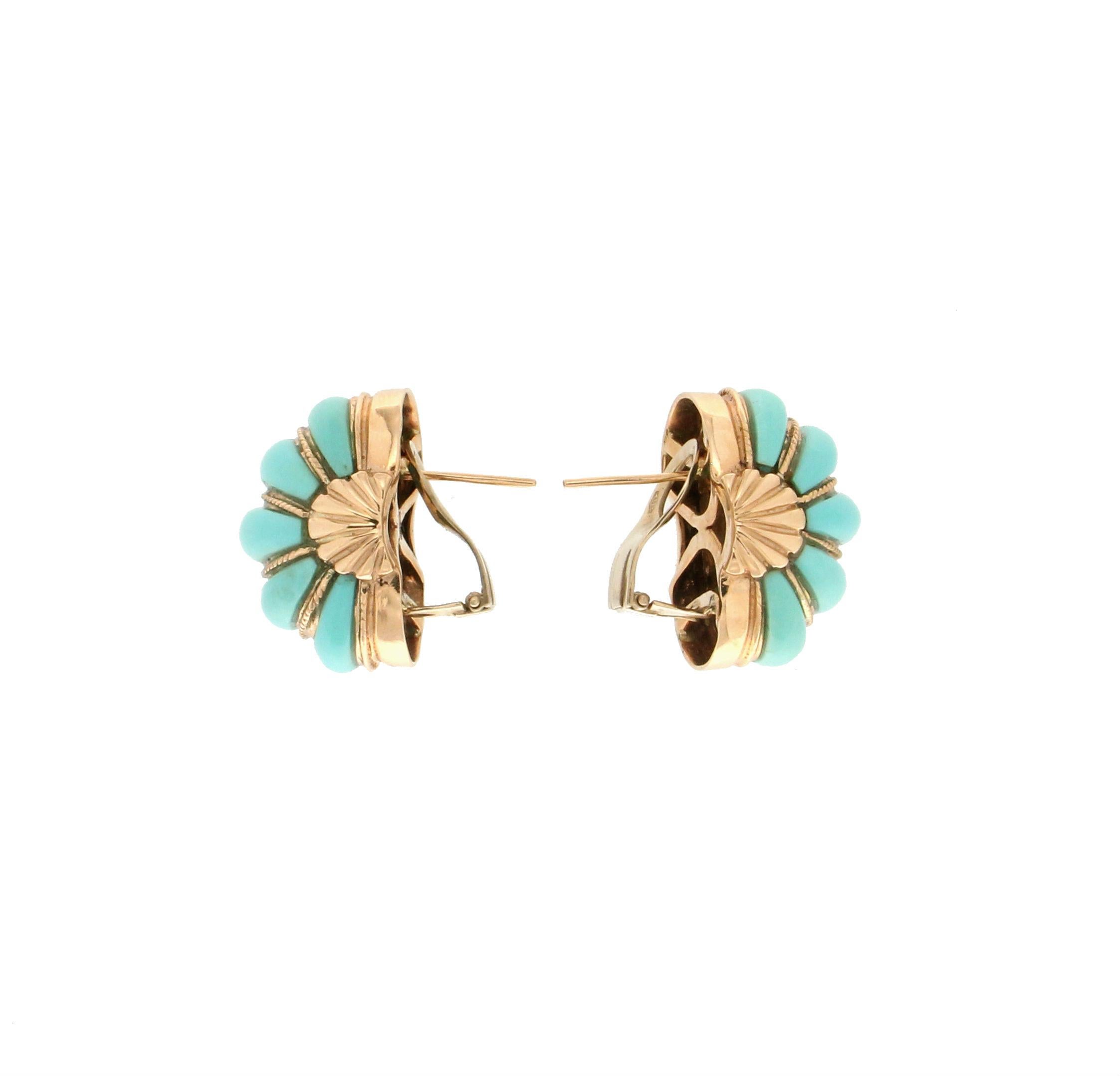 14 kt yellow gold earring completely handmade by our expert craftsmen mounted with turquoise.
Total weight of the Turquoise gr. 4.70
Total Earring Weight gr. 23,40
