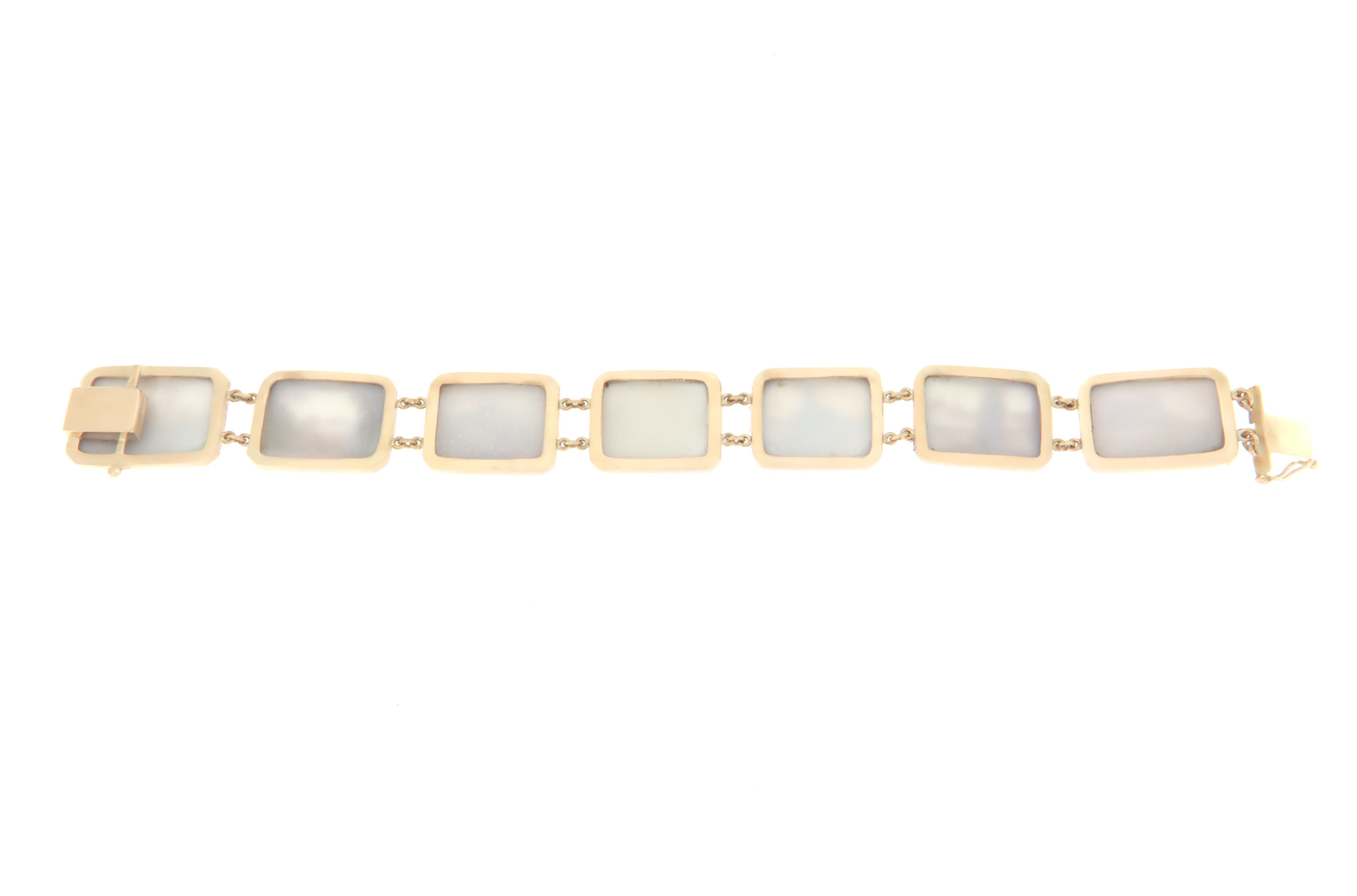 Women's or Men's Handcraft Yellow Gold 9 Carats Cameos Cuff Bracelet For Sale