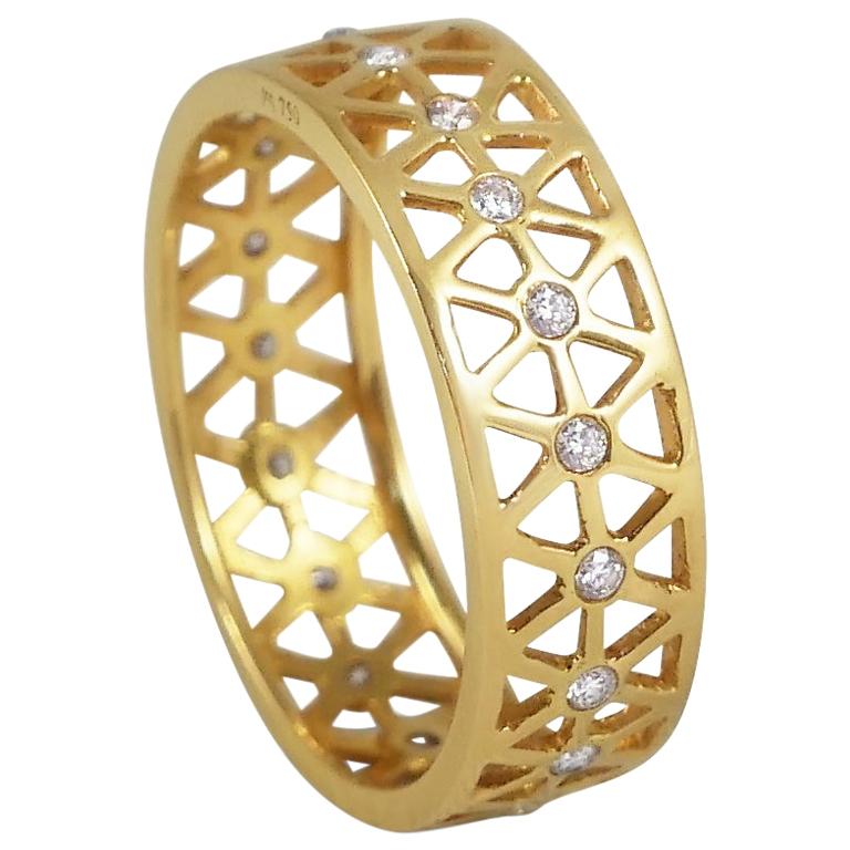 Handcrafted 0.19 Carat Diamonds 18 Karat Yellow Gold Thin Band Ring For Sale