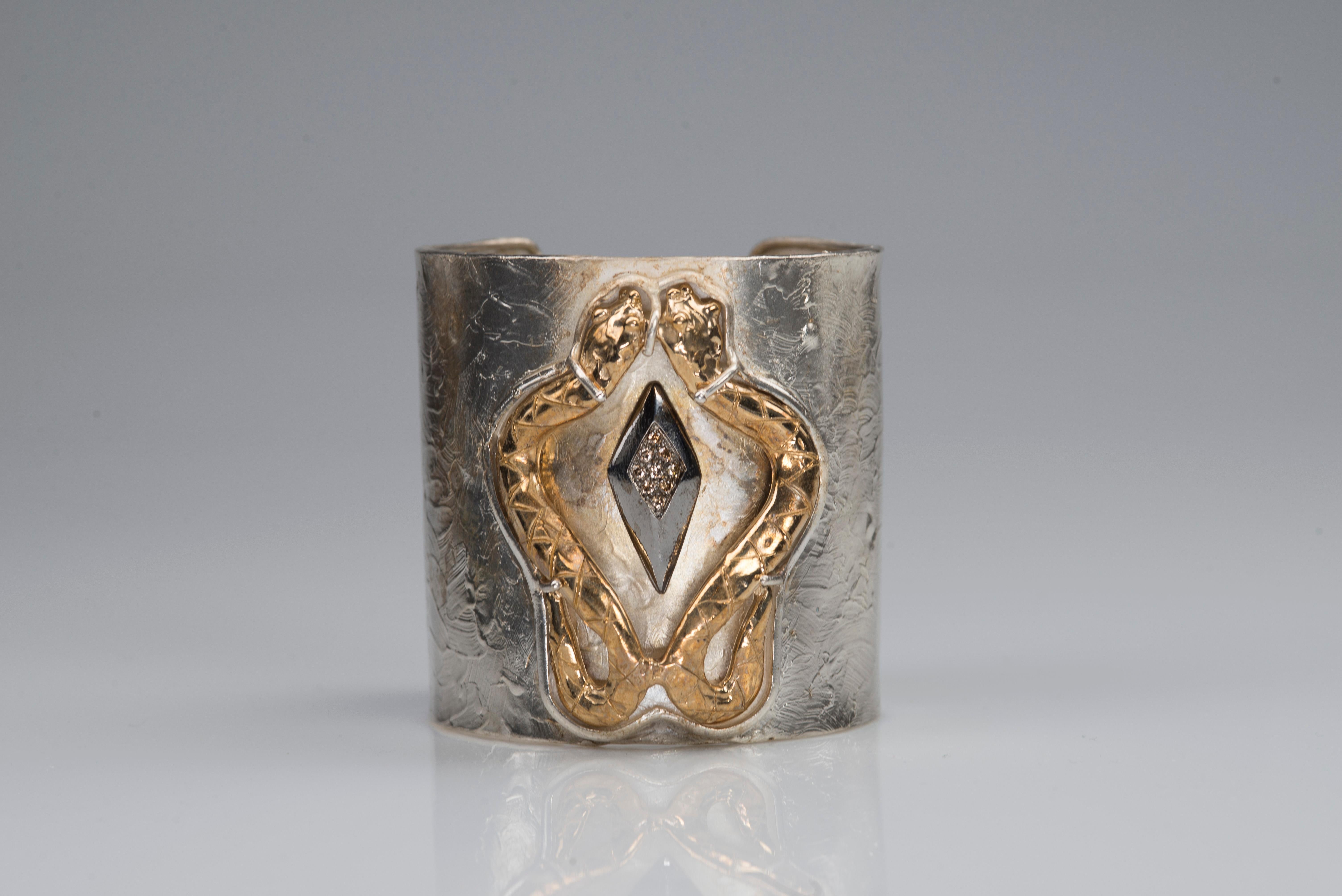 0.20 Karat Diamond 24 Karat Gold Plated Silver Stering Snake Cuff Bracelet  For Sale 1