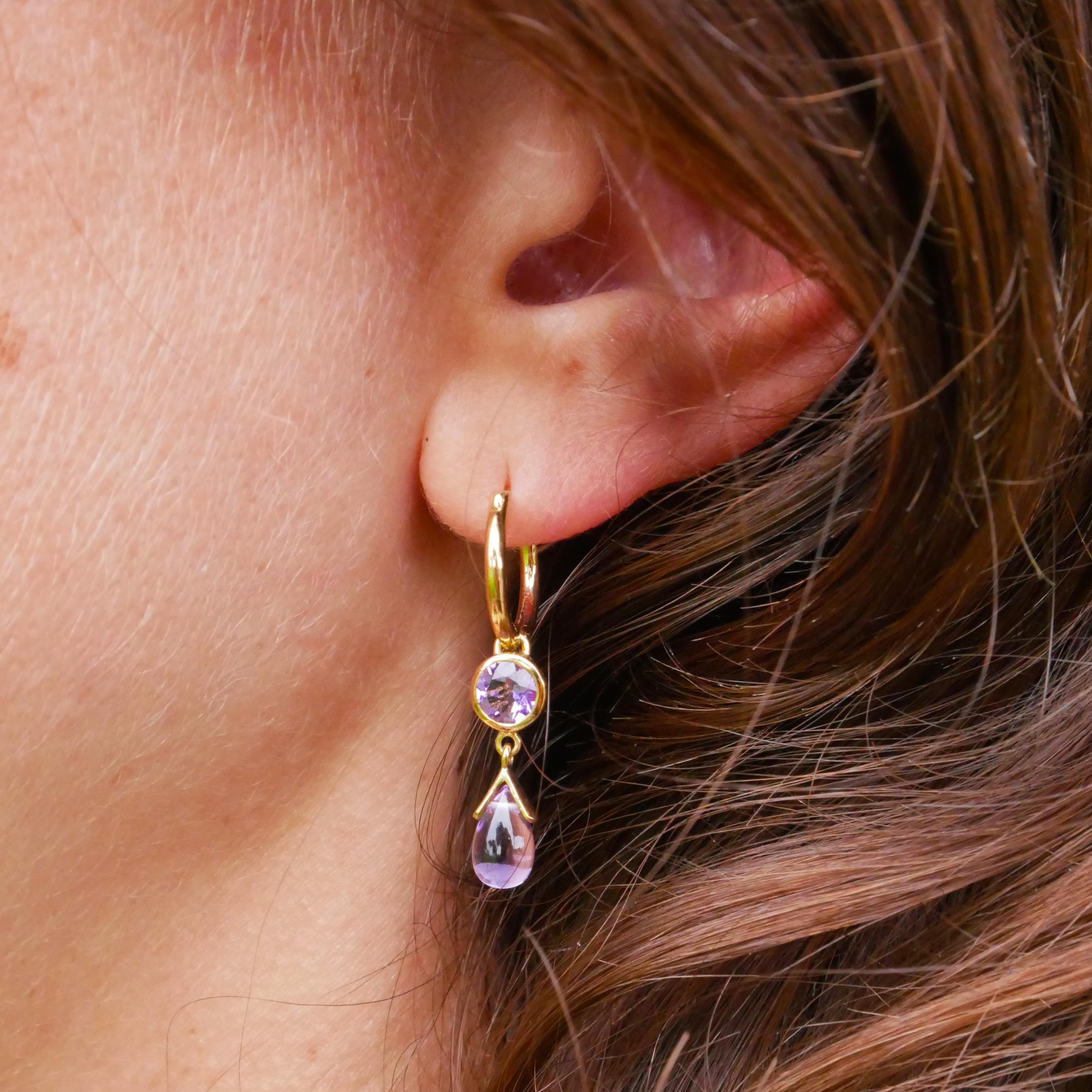 Round Cut Handcrafted 1.00 & 3.50 Carats Amethysts 18 Karat Yellow Gold Drop Earrings For Sale