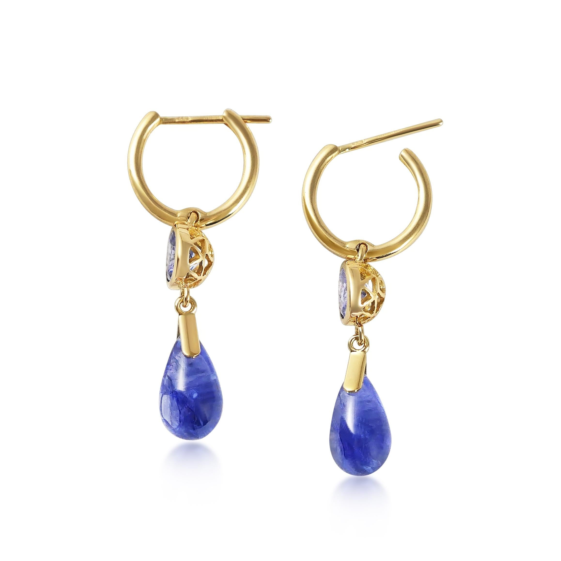 Contemporary Handcrafted 1.10 & 4.00 Carats Tanzanite 18 Karat Yellow Gold Drop Earrings For Sale