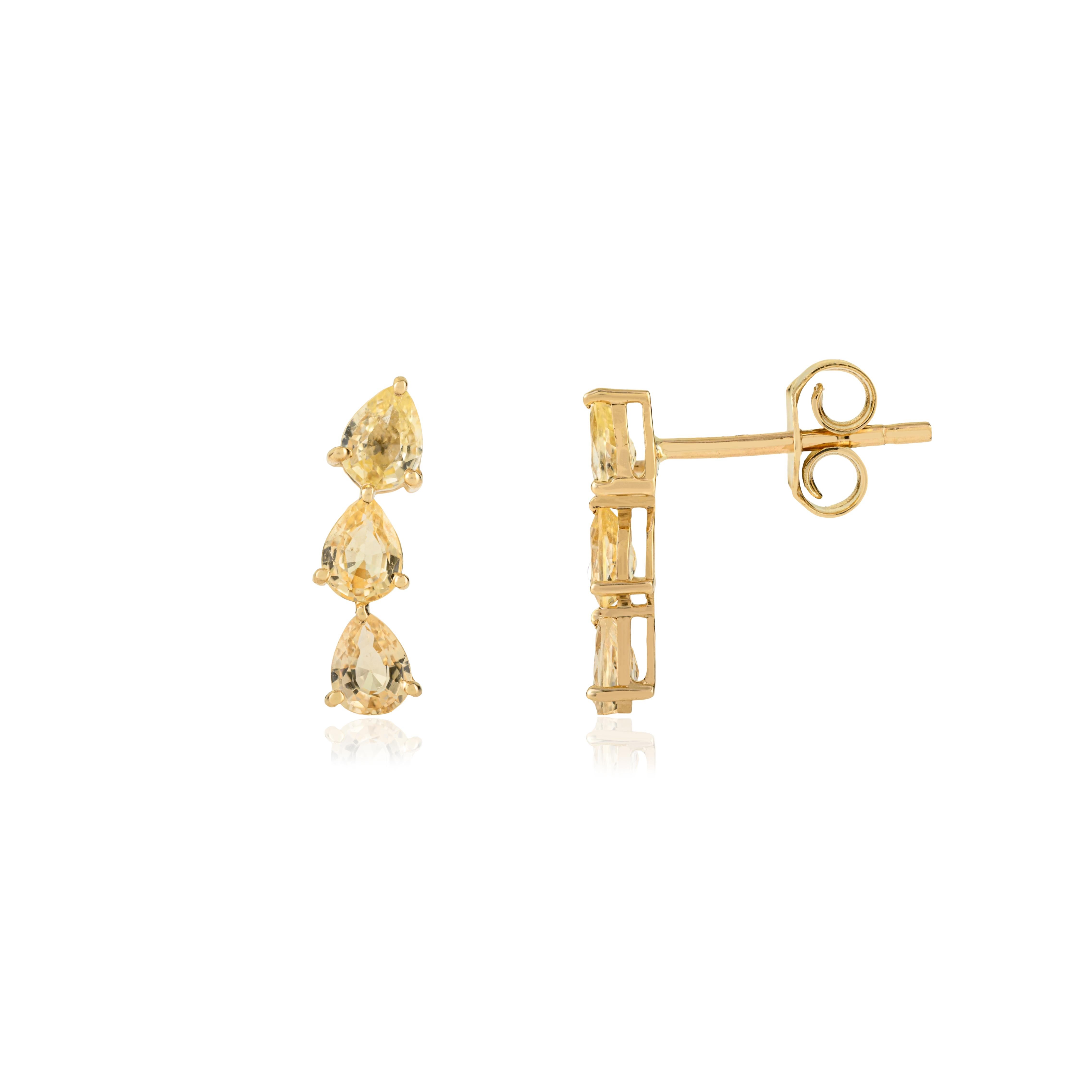Boucles d'oreilles pendantes en or jaune 14K avec saphir en forme de poire de 1,16 ct fait à la main Neuf - En vente à New York, NY