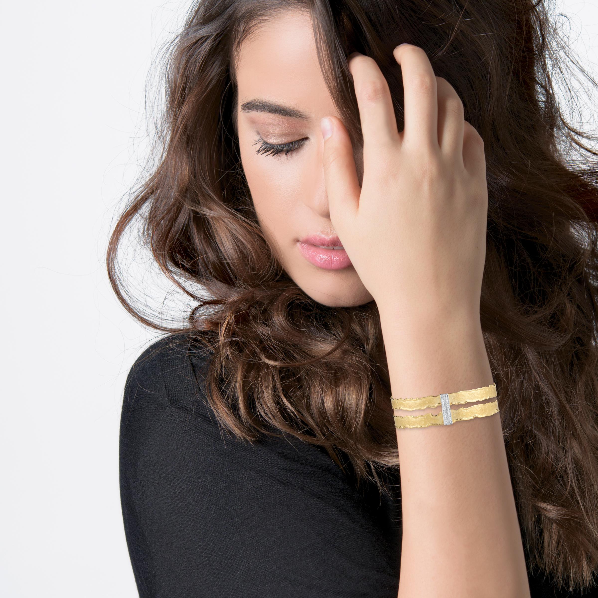Round Cut Handcrafted 14 Karat Yellow Gold Cutout Cuff Bracelet For Sale