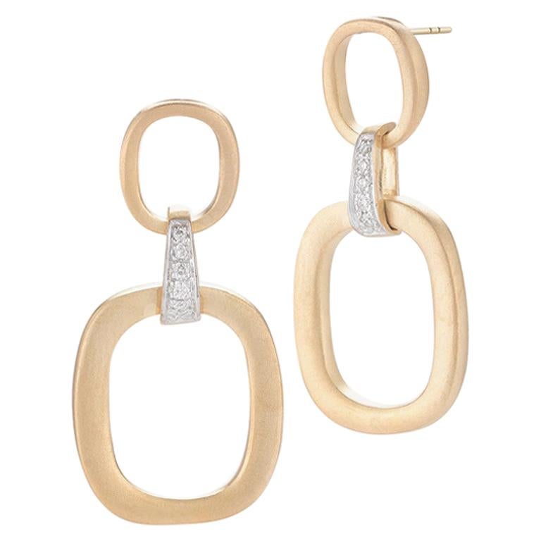 Boucles d'oreilles pendantes en or jaune 14 carats fabriquées à la main en vente