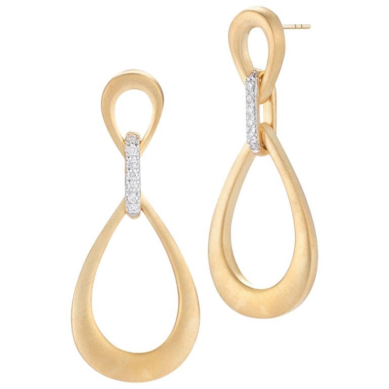 Boucles d'oreilles pendantes en or jaune 14 carats fabriquées à la main en vente