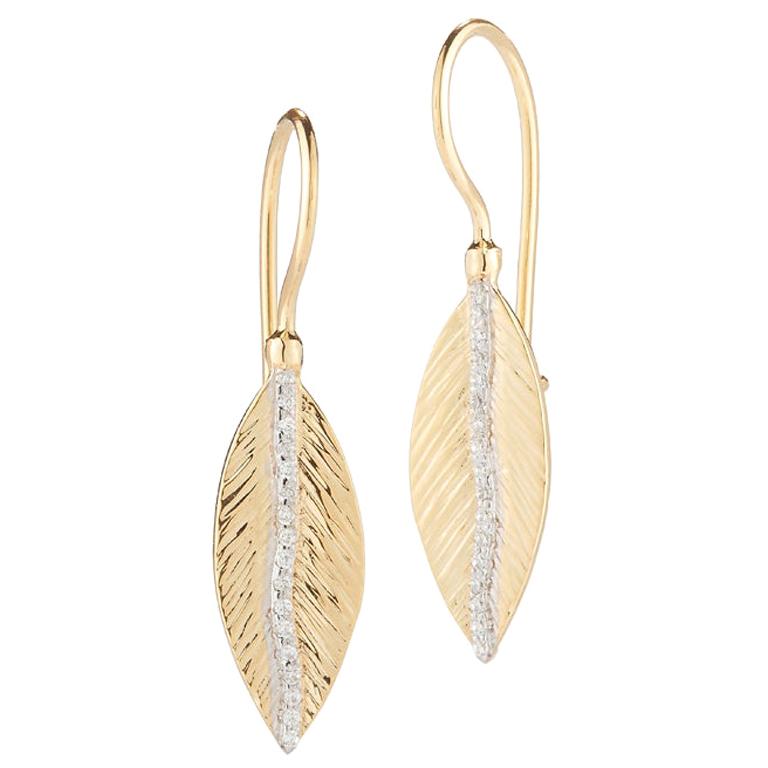 Handcrafted 14 Karat Yellow Gold Drop Feather Earrings For Sale