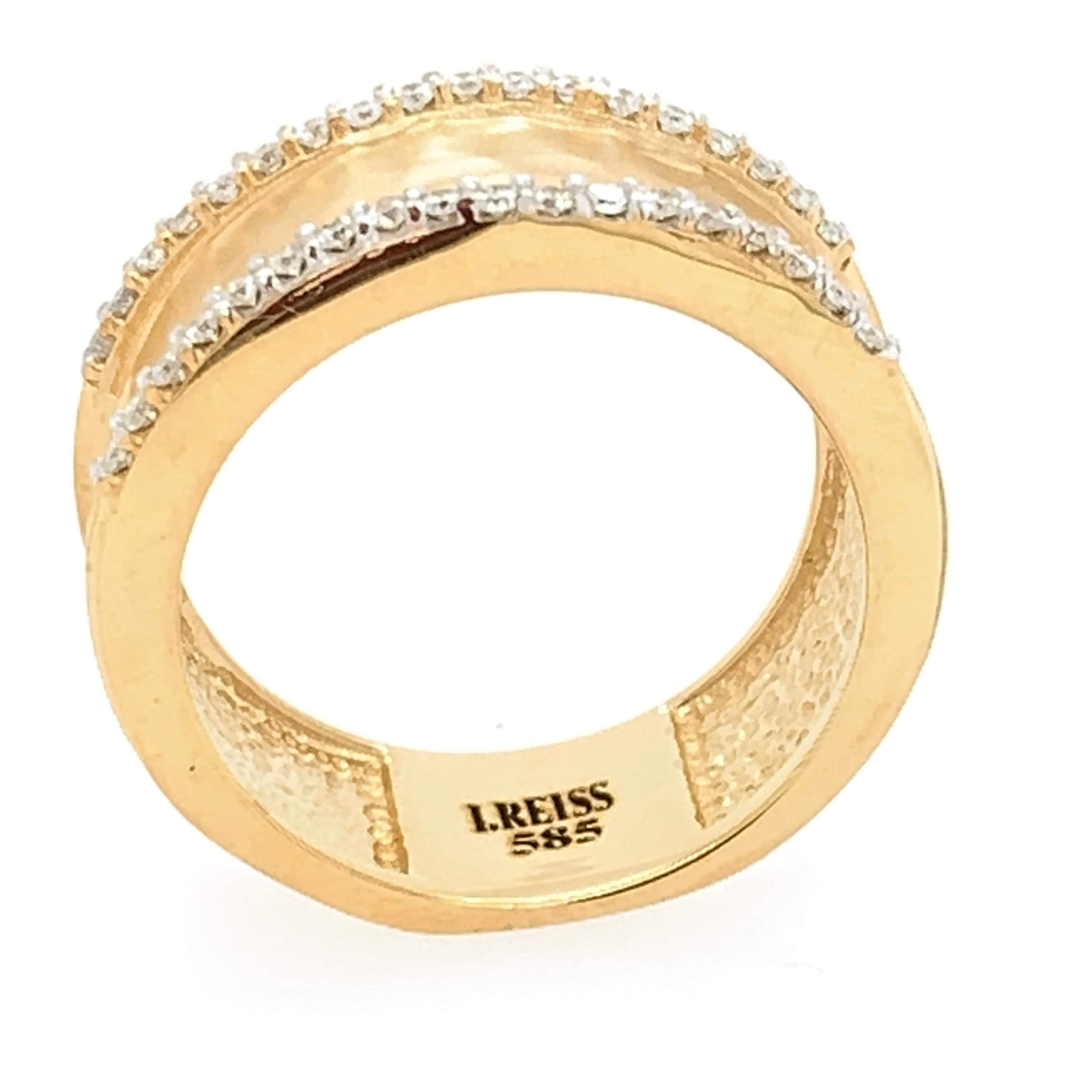 Handgefertigter gehämmerter Ring aus 14 Karat Gelbgold im Zustand „Neu“ im Angebot in Great Neck, NY