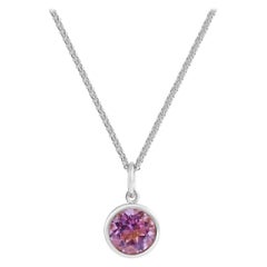 Handcrafted 1.20 Carats Amethyst 18 Karat White Gold Pendant Necklace