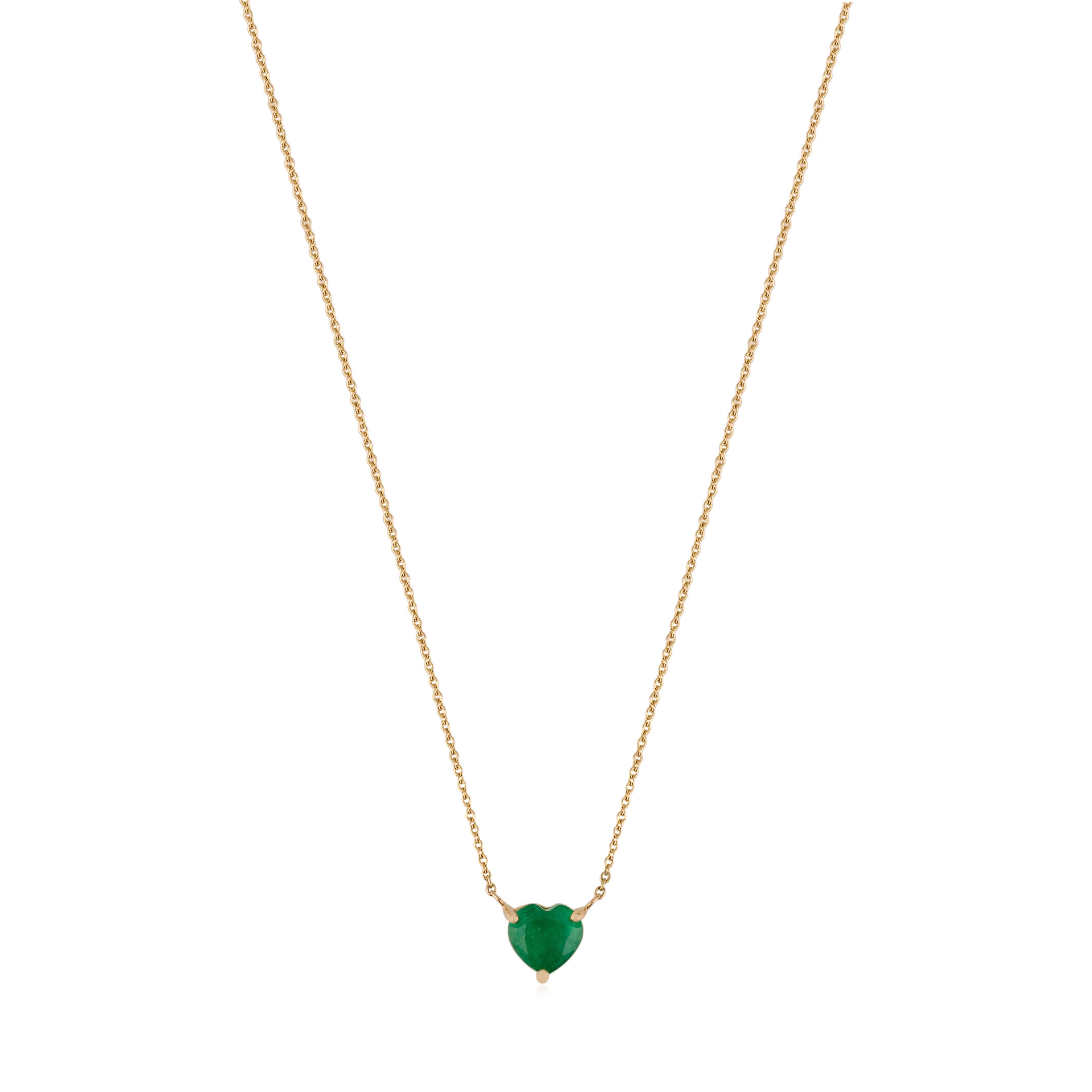 Handcrafted 14K Yellow Gold Heart Shape Emerald Pendant Necklace Girlfriend Gift For Sale 3