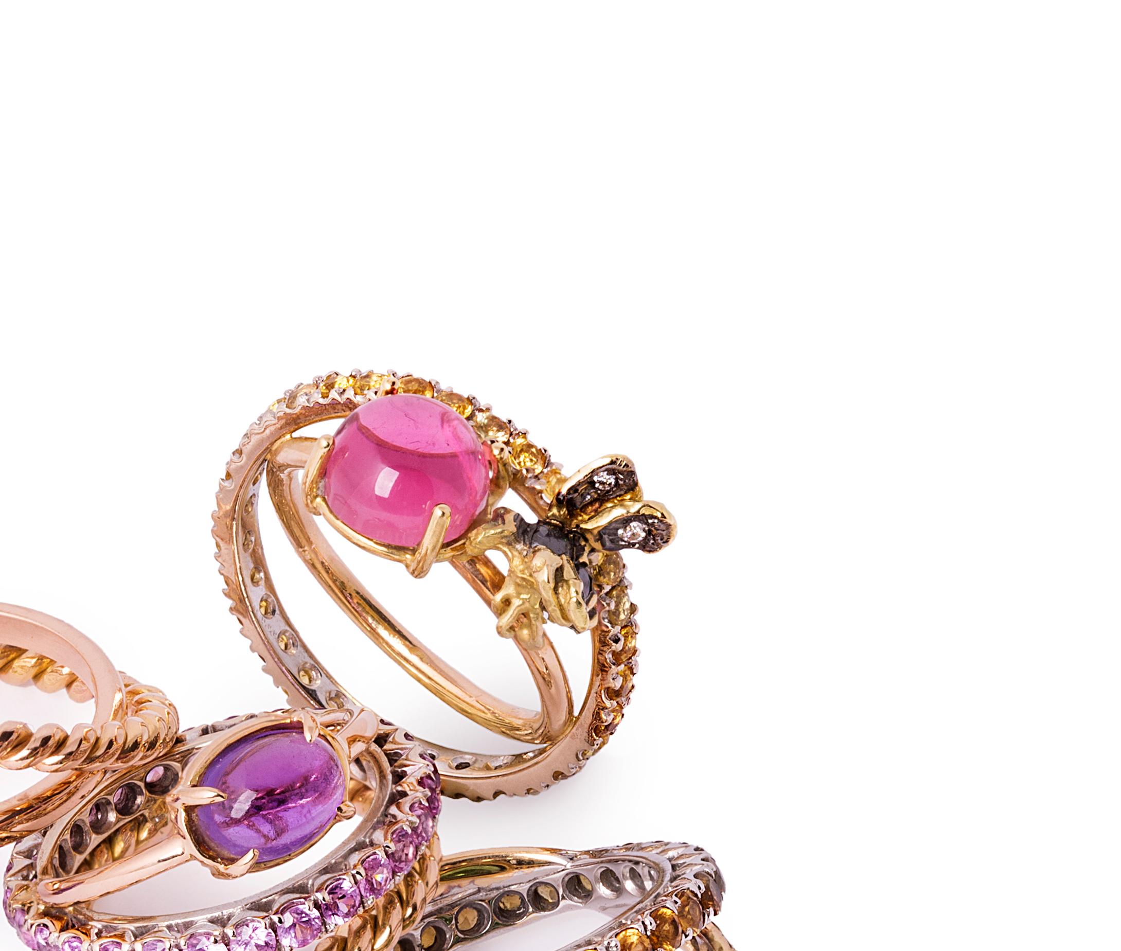 Handgefertigter Turmalin-Ring aus 18 Karat Gold mit gelben Saphiren, schwarzen und weißen Diamanten Damen im Angebot