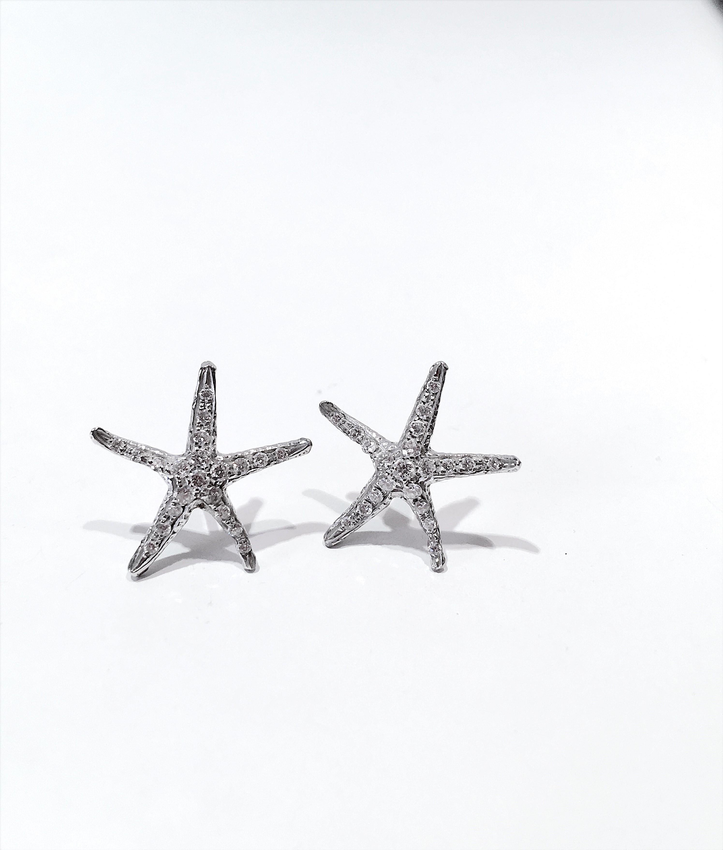 Artisan Handcrafted 18 Karat White Gold 0.40 Carat White Diamonds Starfish Stud Earrings For Sale