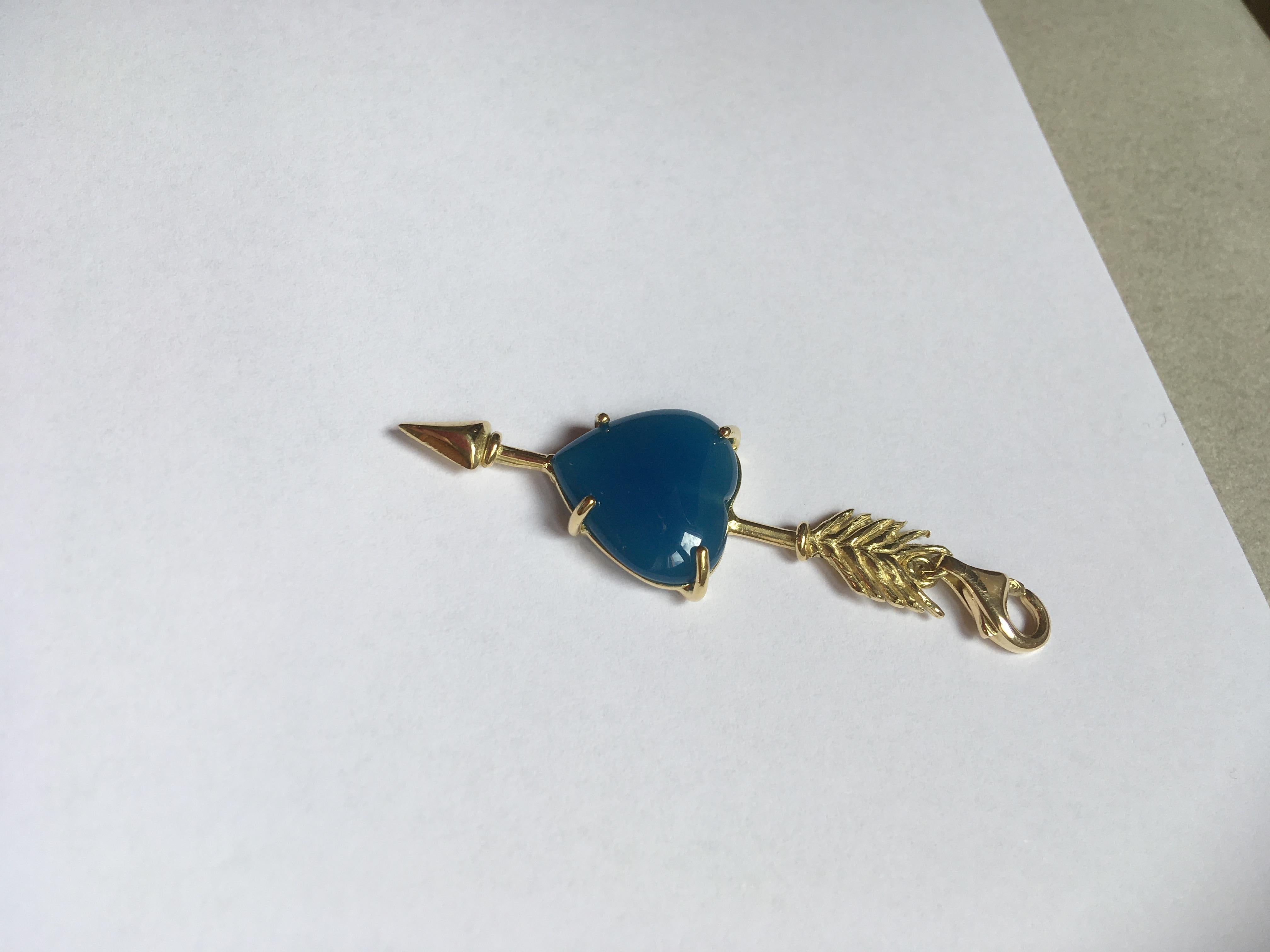 Artisan Handcrafted 18 Karats Gold Blue Agate Heart Love Charme Lucky Feather Pendant For Sale