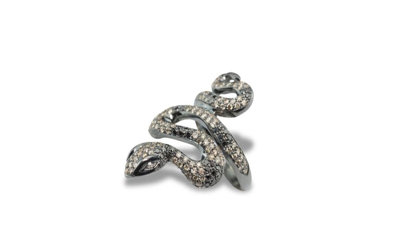 Handcrafted 18Karat White Gold 1.90karat Brown&Black Diamond Snake Cocktail Ring For Sale 1