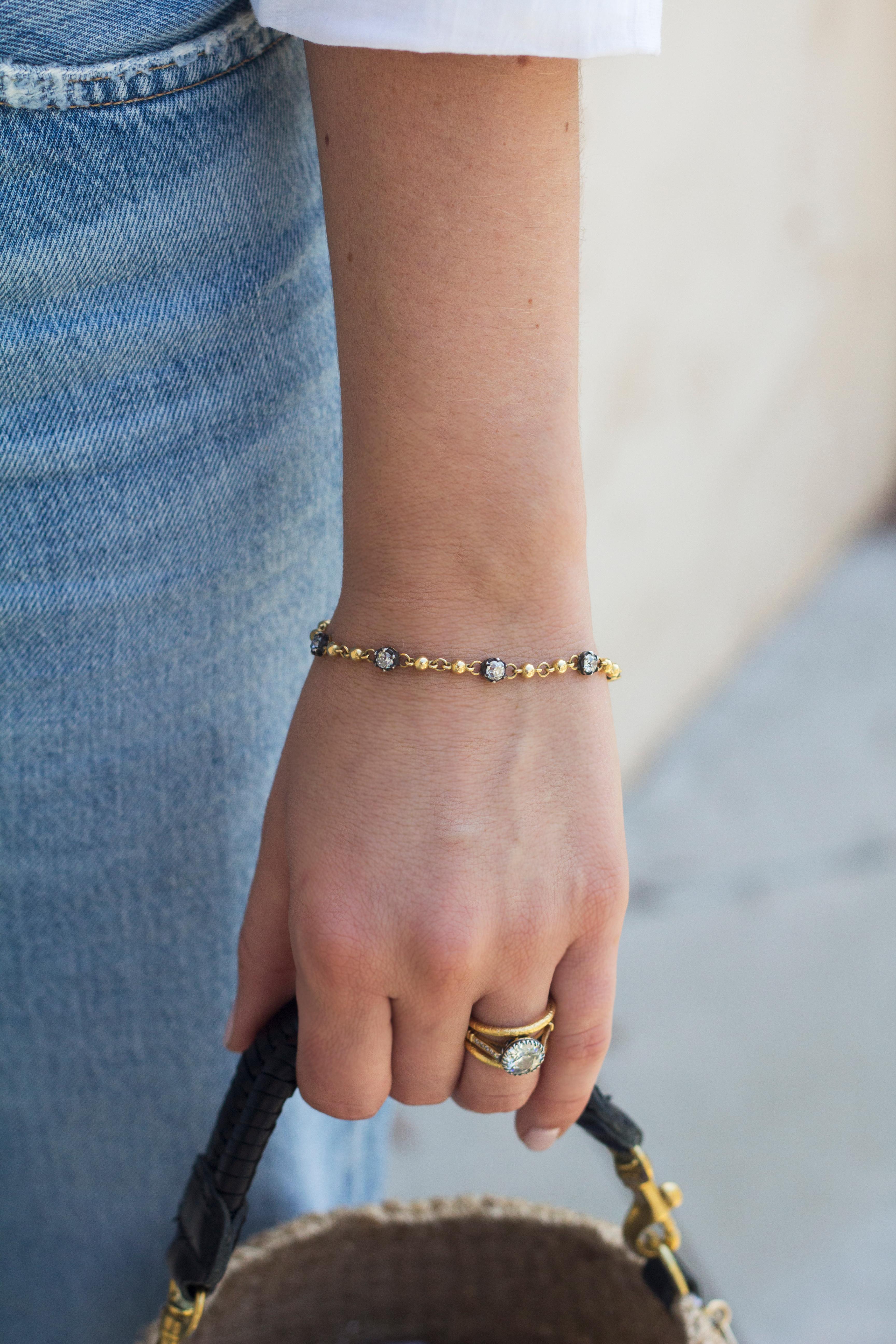 Handcrafted 2.33 Carat Cushion Cut Diamond 18 Karat Yellow Gold Bracelet In New Condition In Los Angeles, CA