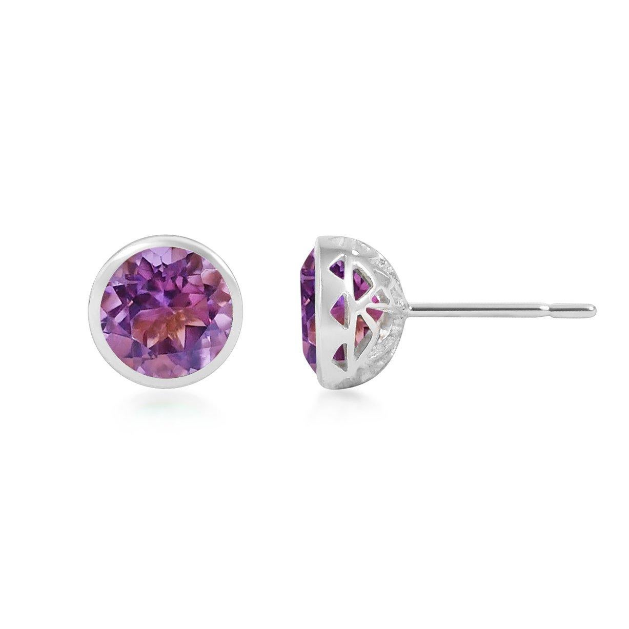 Round Cut Handcrafted 2.40 Carats Amethyst 18 Karat White Gold Stud Earrings For Sale