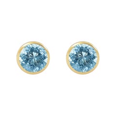 Handcrafted 2.70 Carats Aquamarine 18 Karat Yellow Gold Stud Earrings